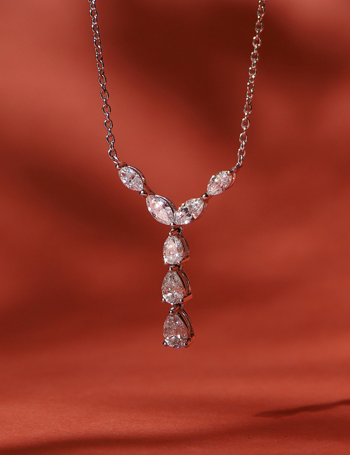 0.86 Karat Pırlanta Kolye