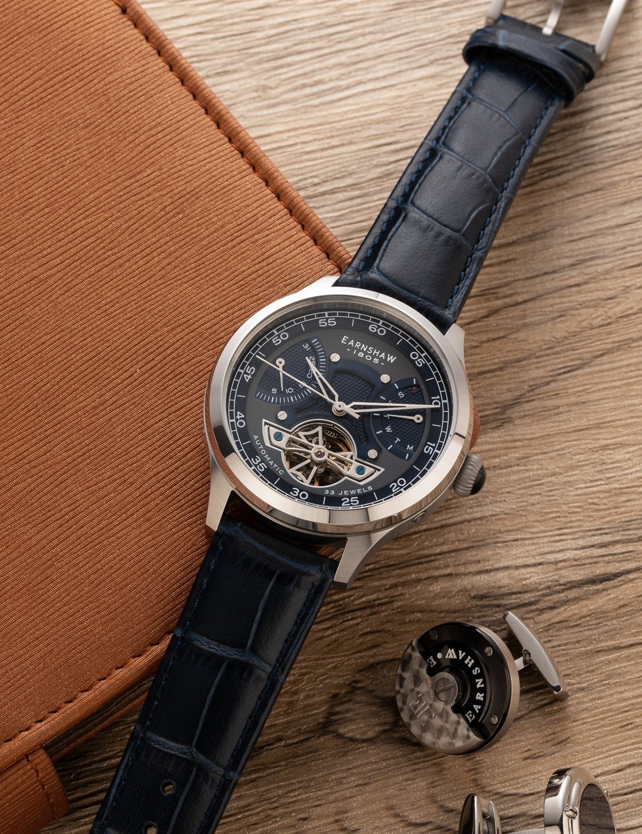 EARNSHAW ES-8191-03 Erkek Kol Saati