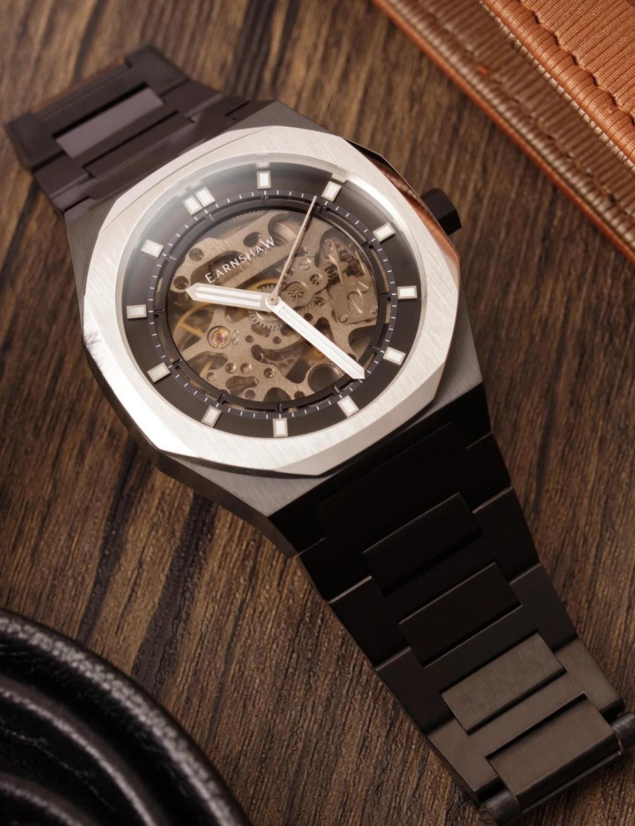 EARNSHAW ES-8142-66 30 Erkek Kol Saati