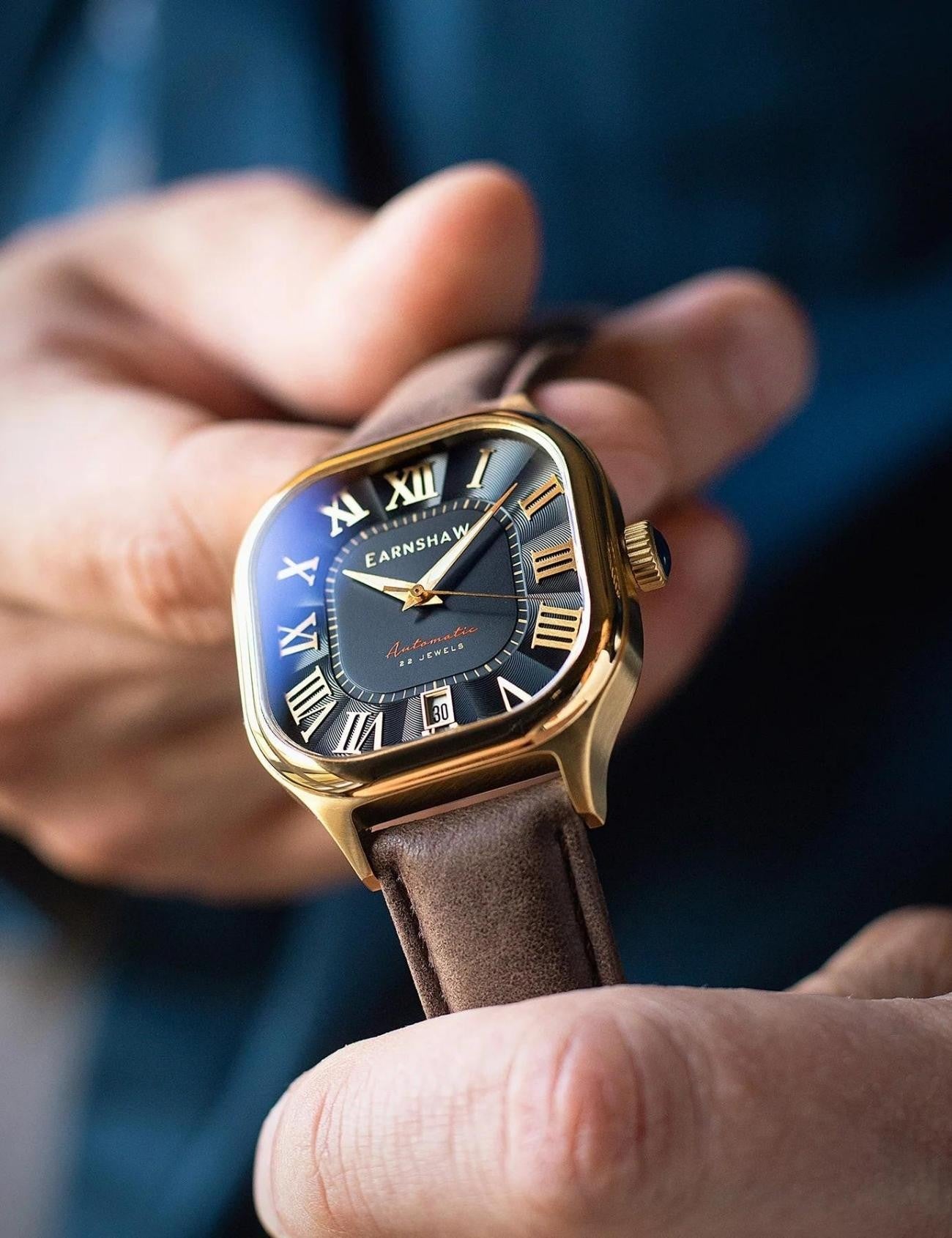 EARNSHAW ES-8284-01 30 Erkek Kol Saati