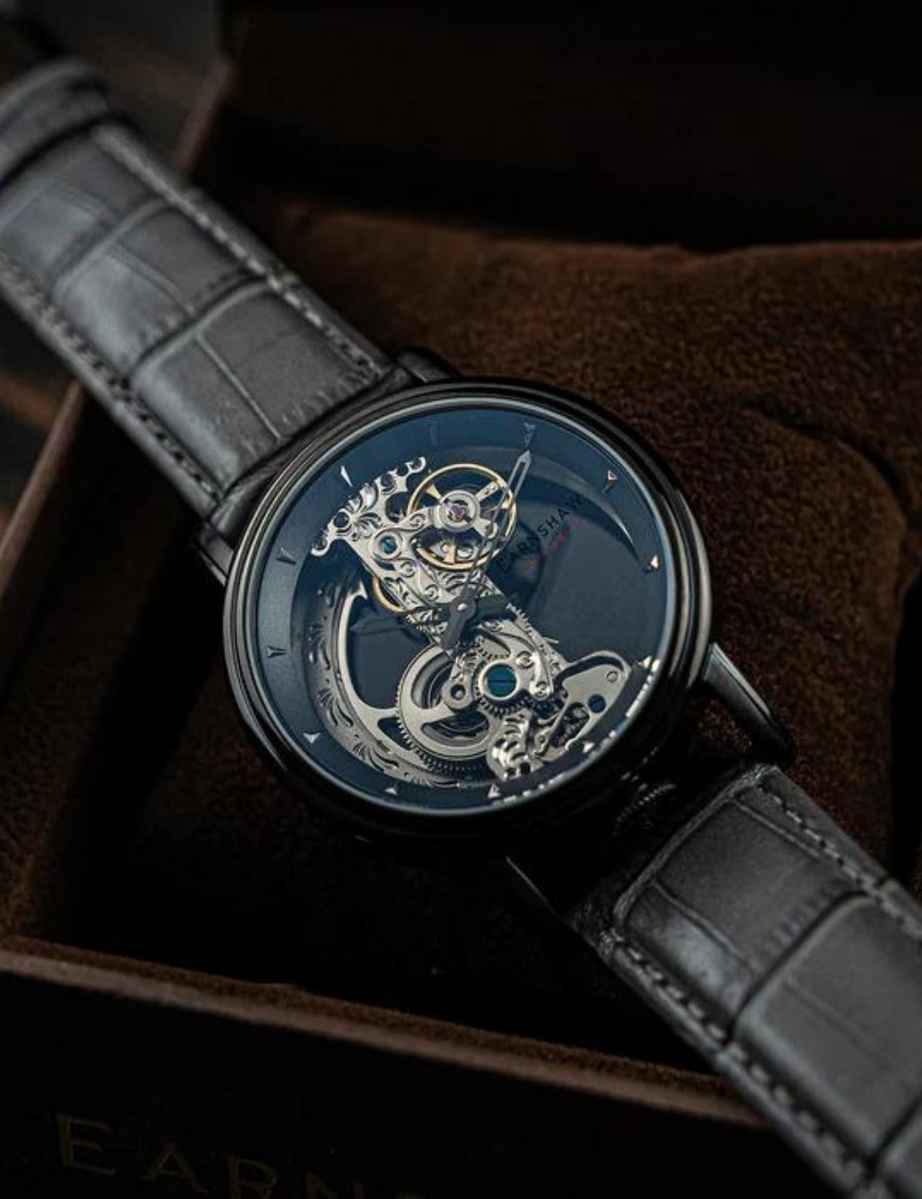 EARNSHAW ES-8225-07 Erkek Kol Saati