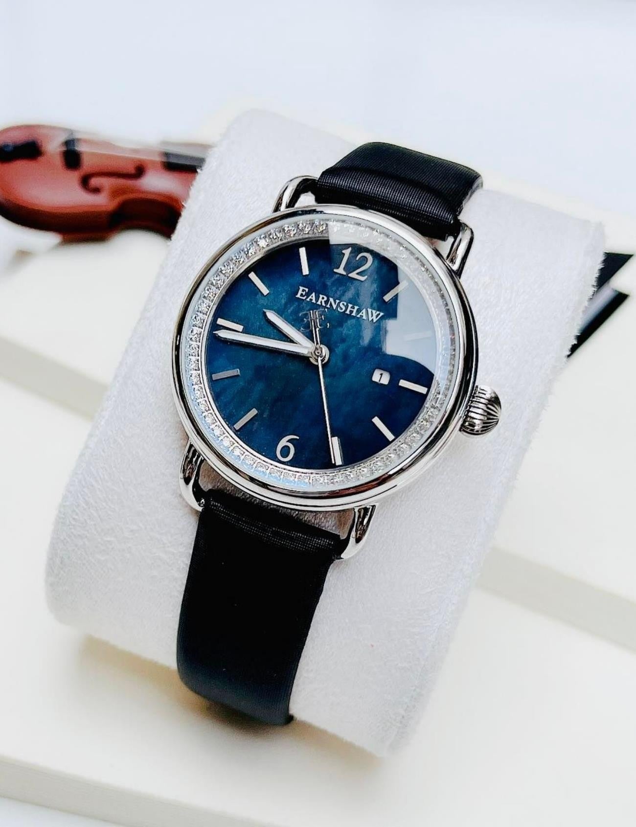 EARNSHAW ES-8092-01 Kadın Kol Saati