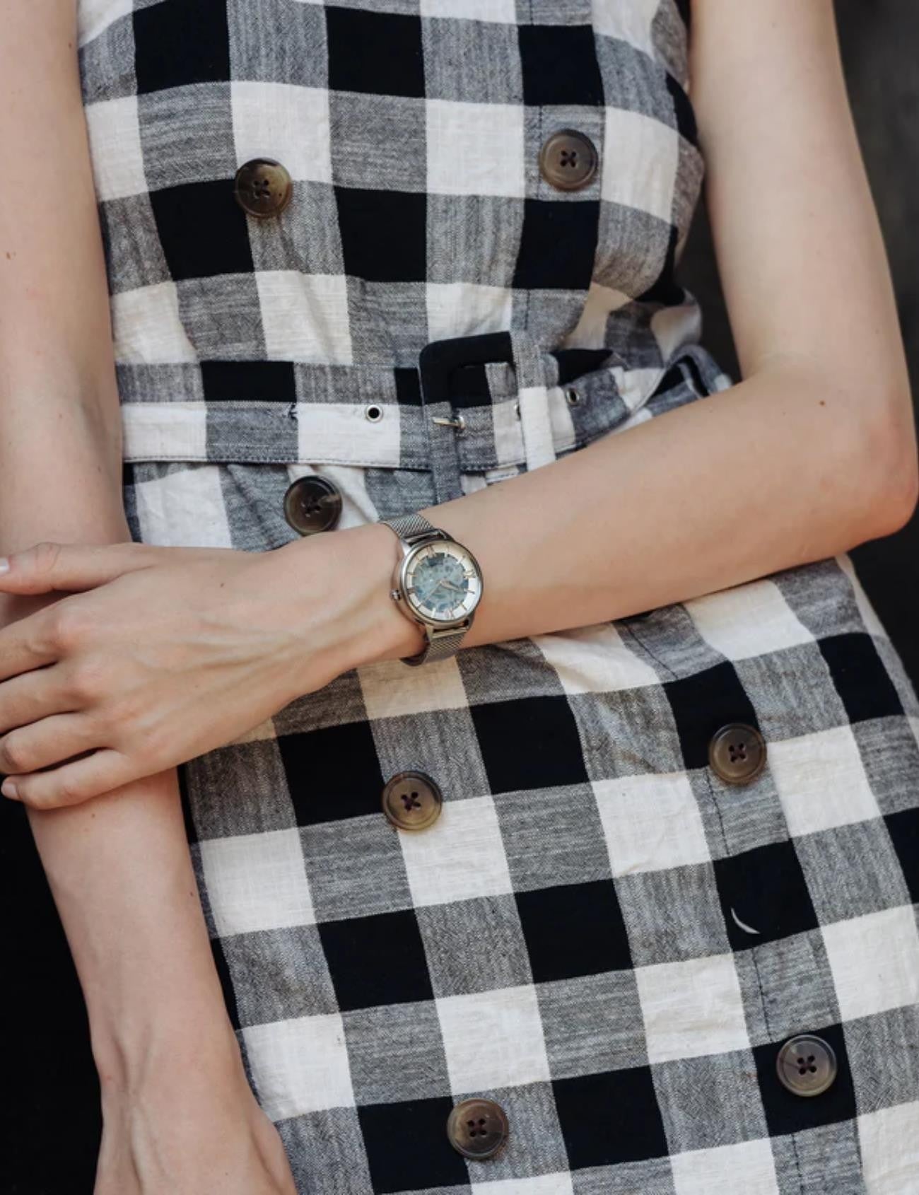 EARNSHAW ES-8152-11 Kadın Kol Saati