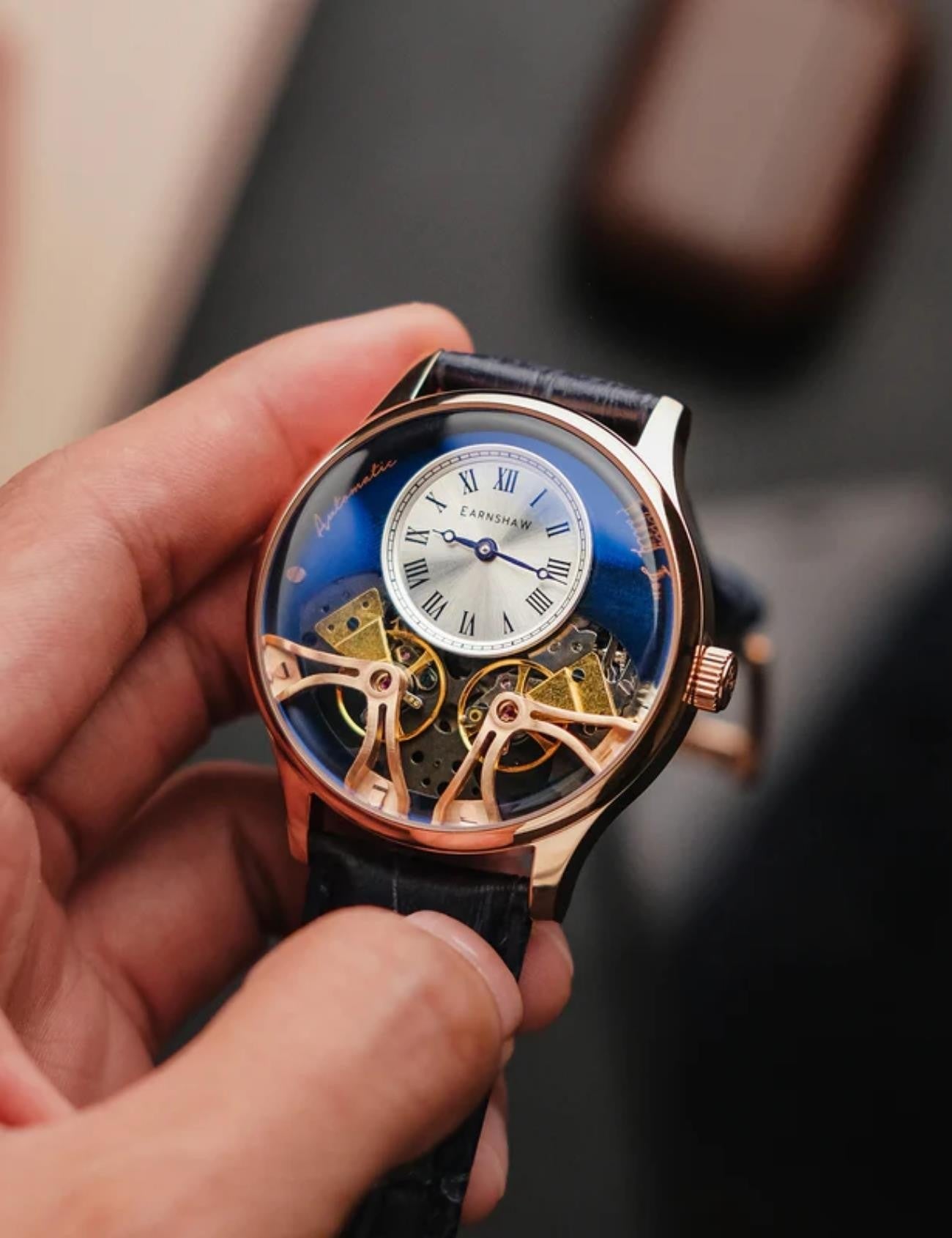 EARNSHAW ES-8179-0E Erkek Kol Saati