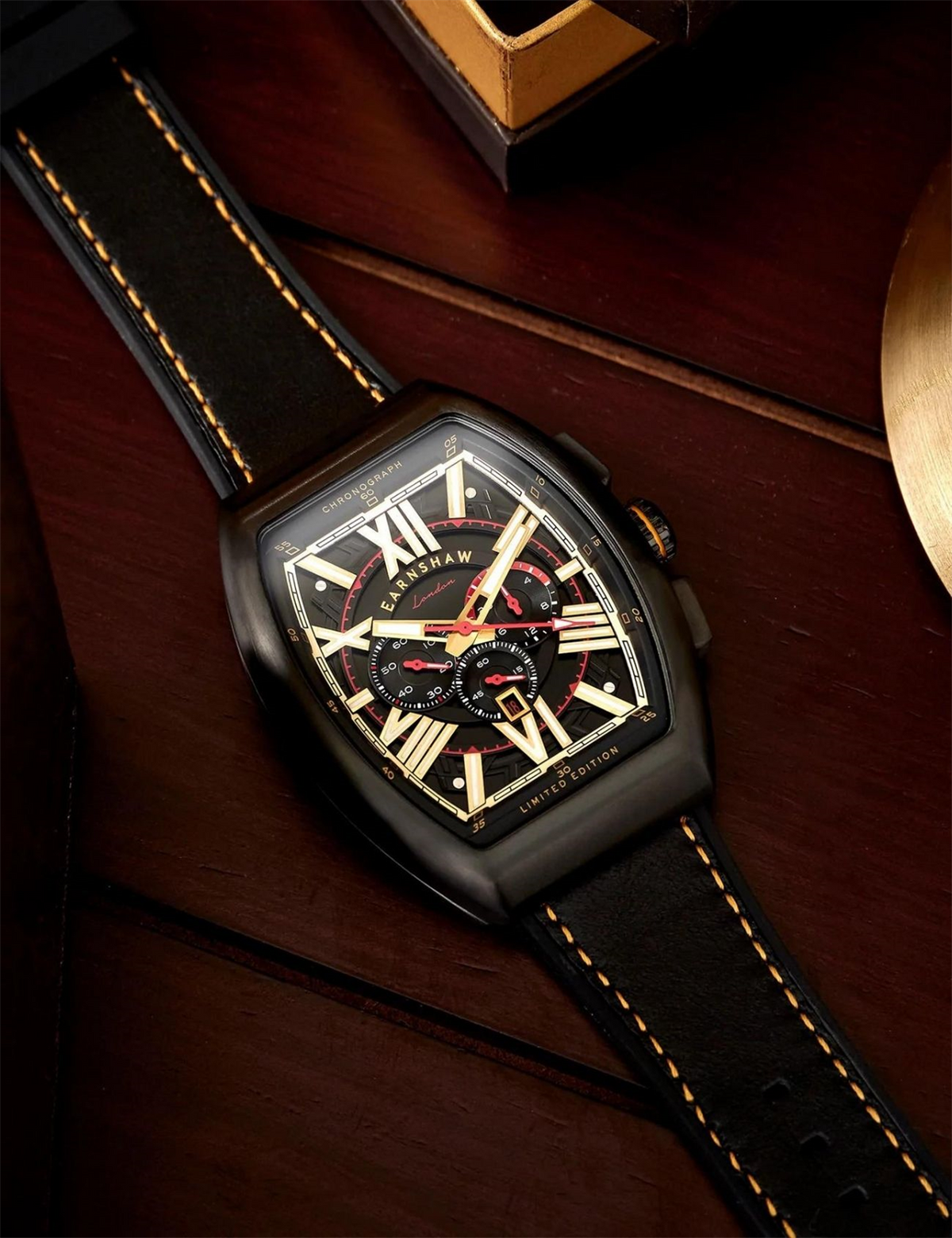 EARNSHAW ES-8270-04 60 Erkek Kol Saati