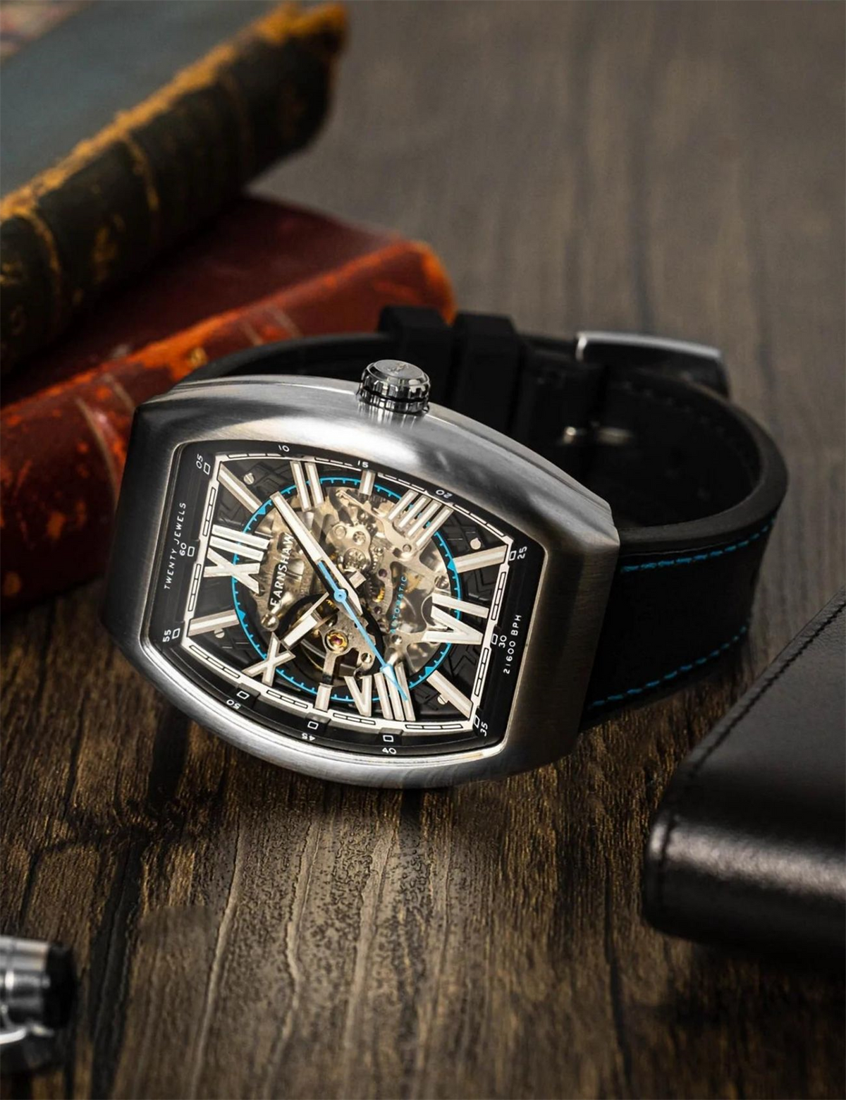 EARNSHAW ES-8271-02 60 Erkek Kol Saati