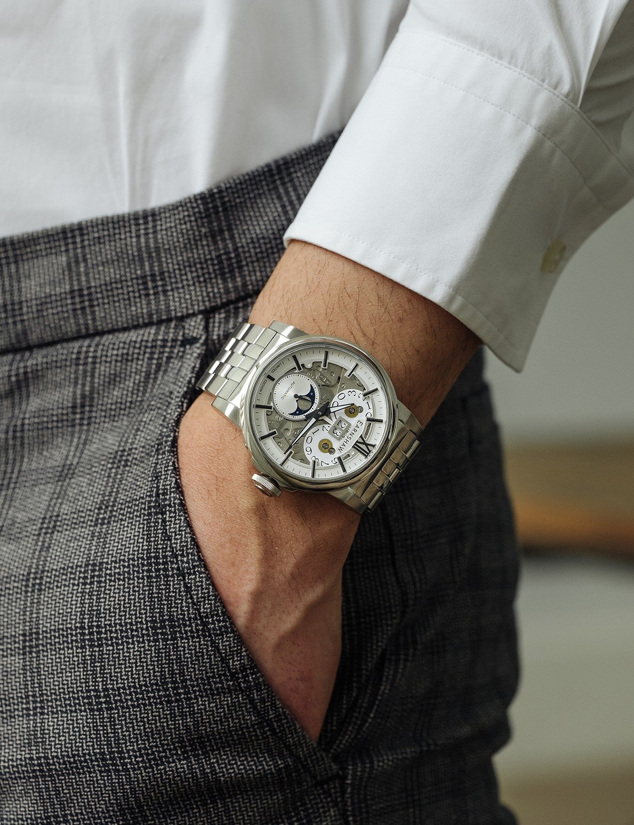 EARNSHAW ES-8241-11 Erkek Kol Saati