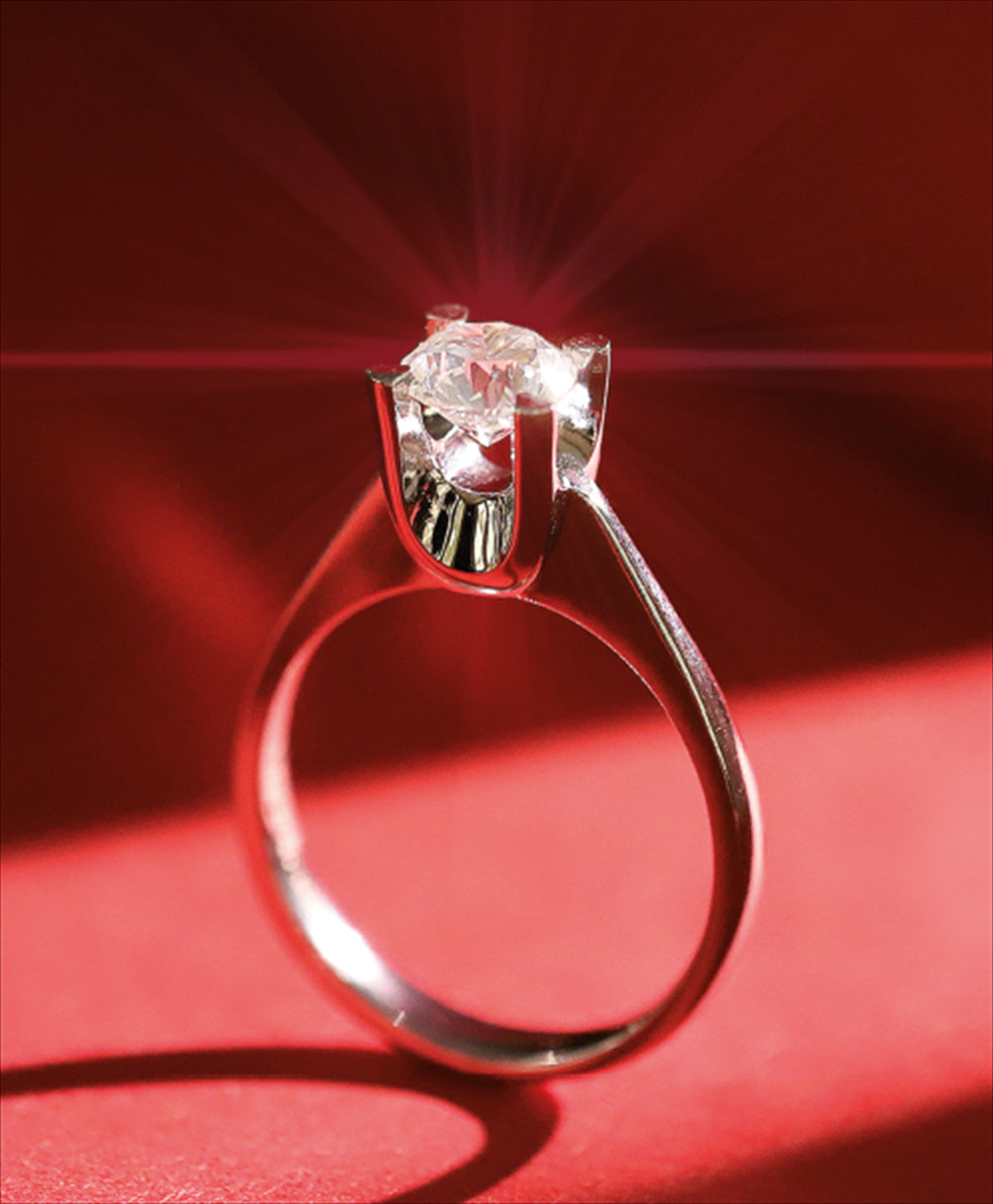 HRD Sertifikalı 1,00 Karat Badem Montür Tektaş Pırlanta Tektaş Yüzük