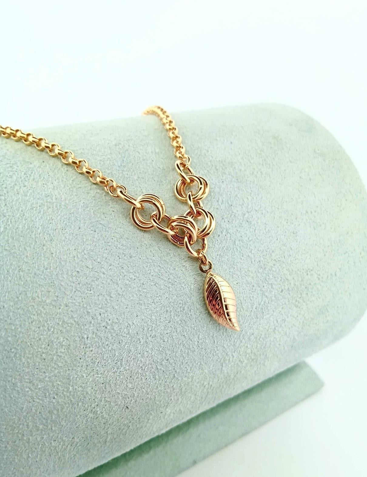 8 Ayar Yaprak Motifli Altın Bileklik Ürün ana görseli