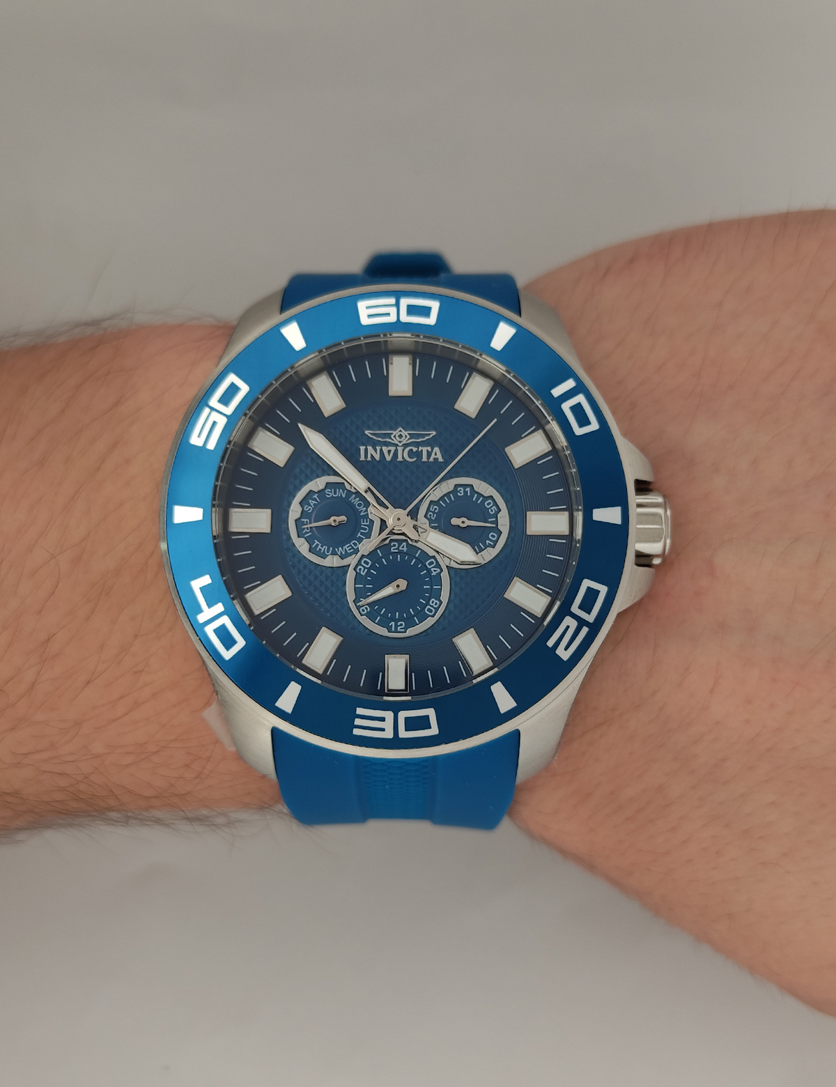 INVICTA