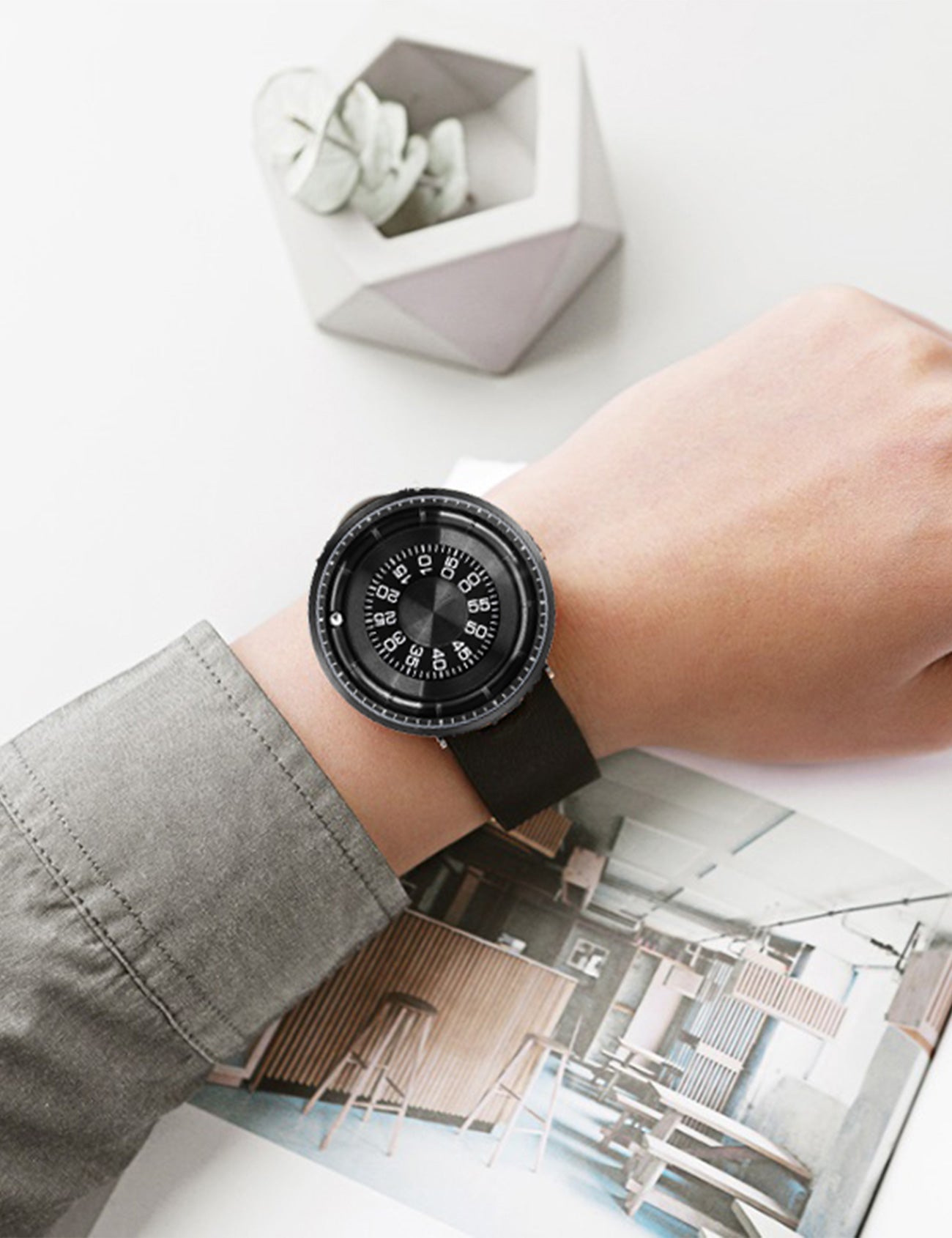 O.D.M. DD176-01 Kadın Kol Saati