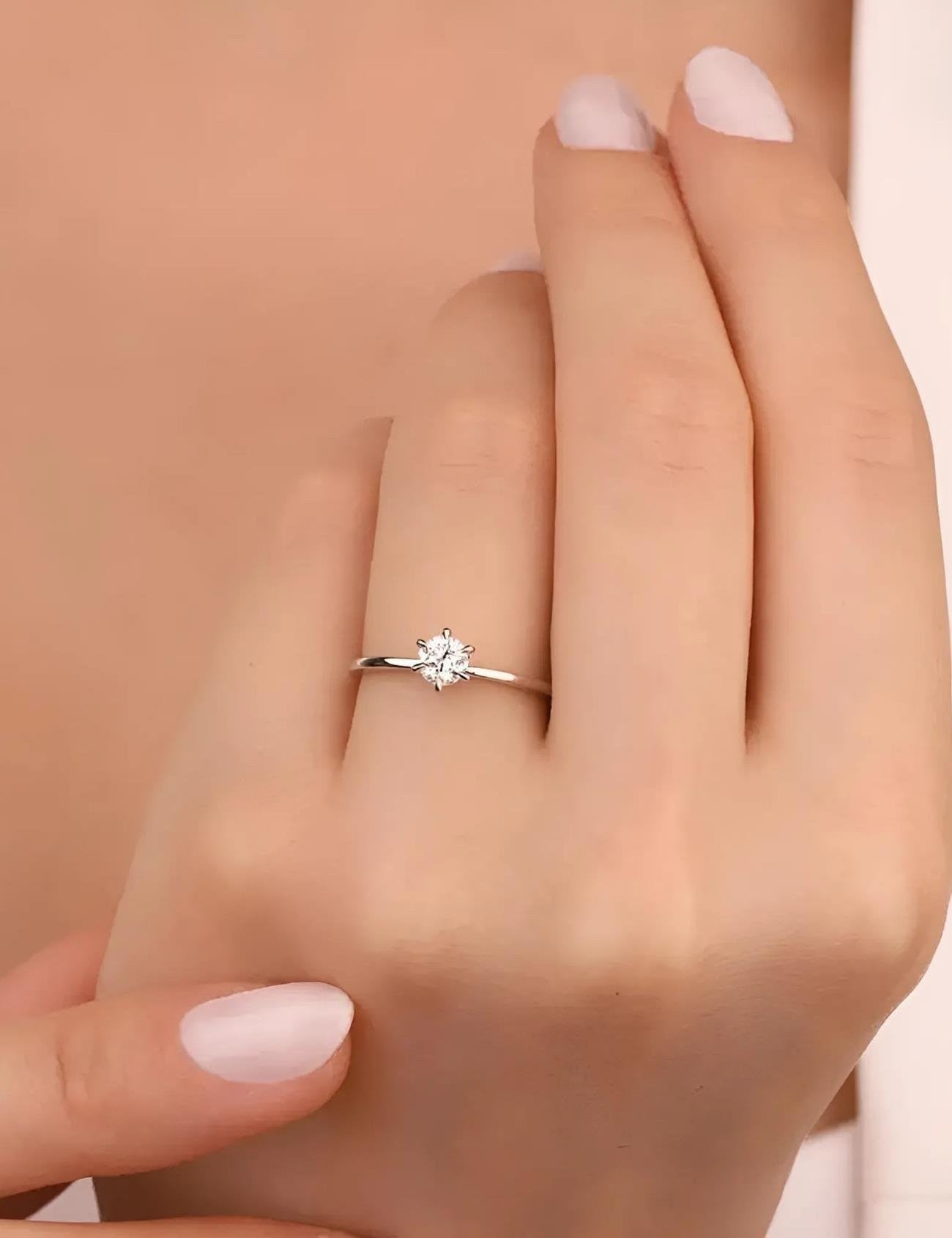 0,50 Karat Fantezi Montür Pırlanta Tektaş Yüzük