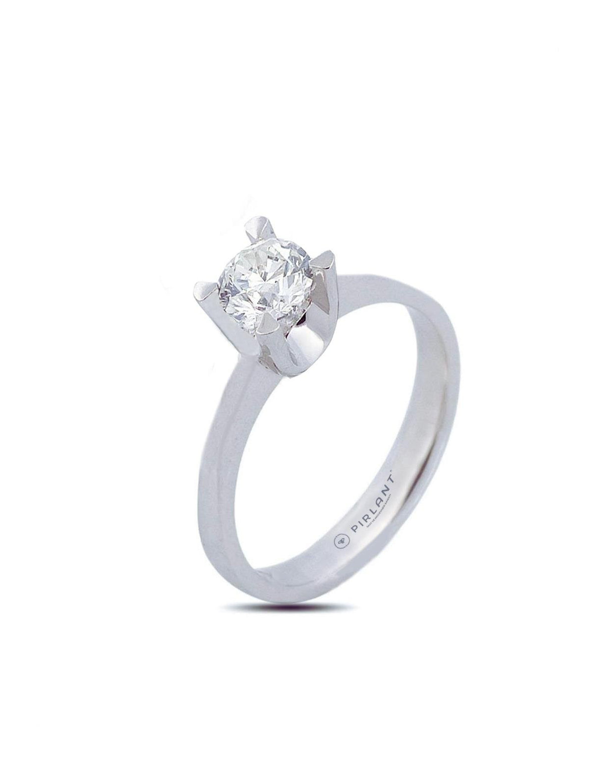 0,60 Karat Badem Montür Tektaş Pırlanta Yüzük