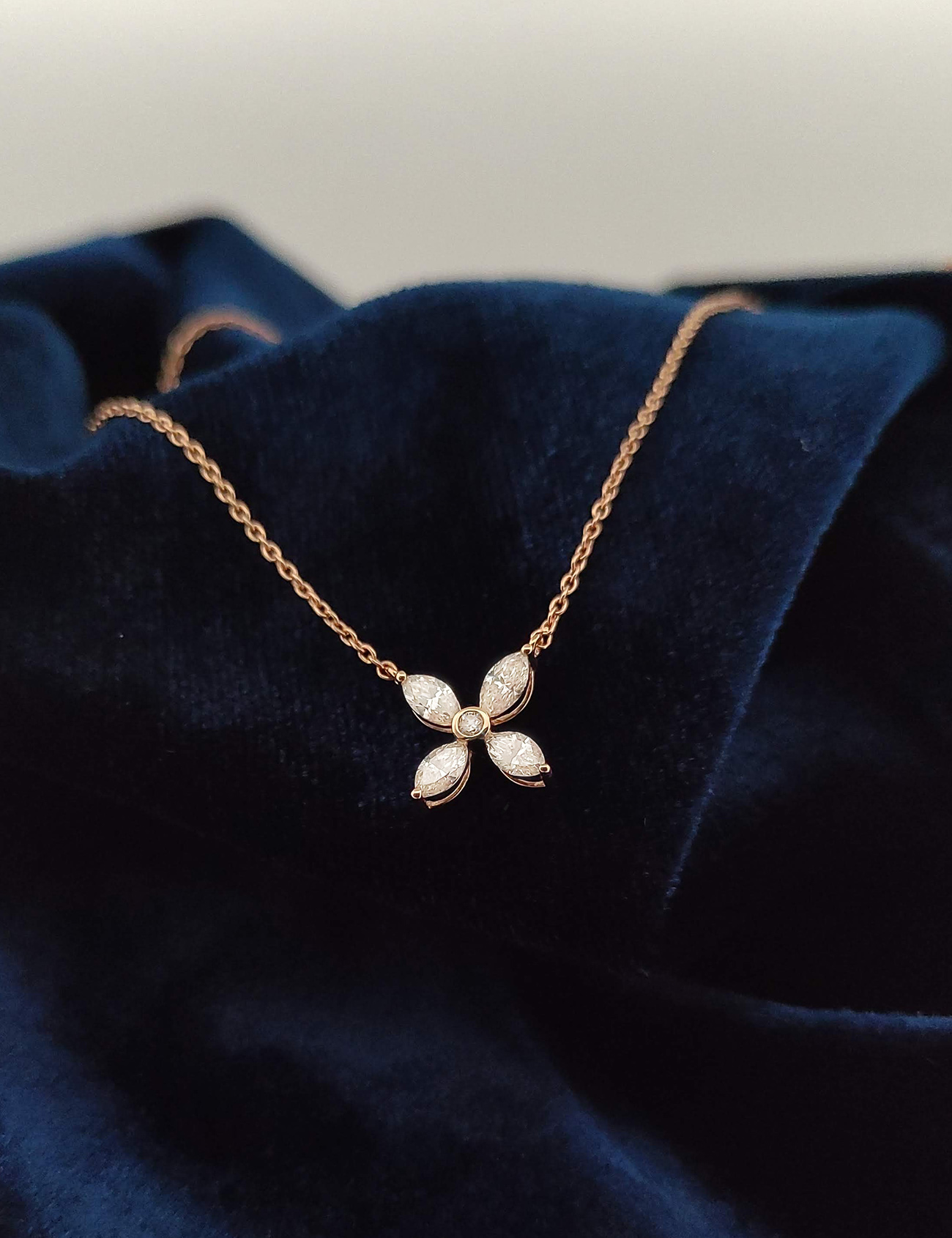 0,57 Karat Pırlanta Kolye Ürün ikincil görseli