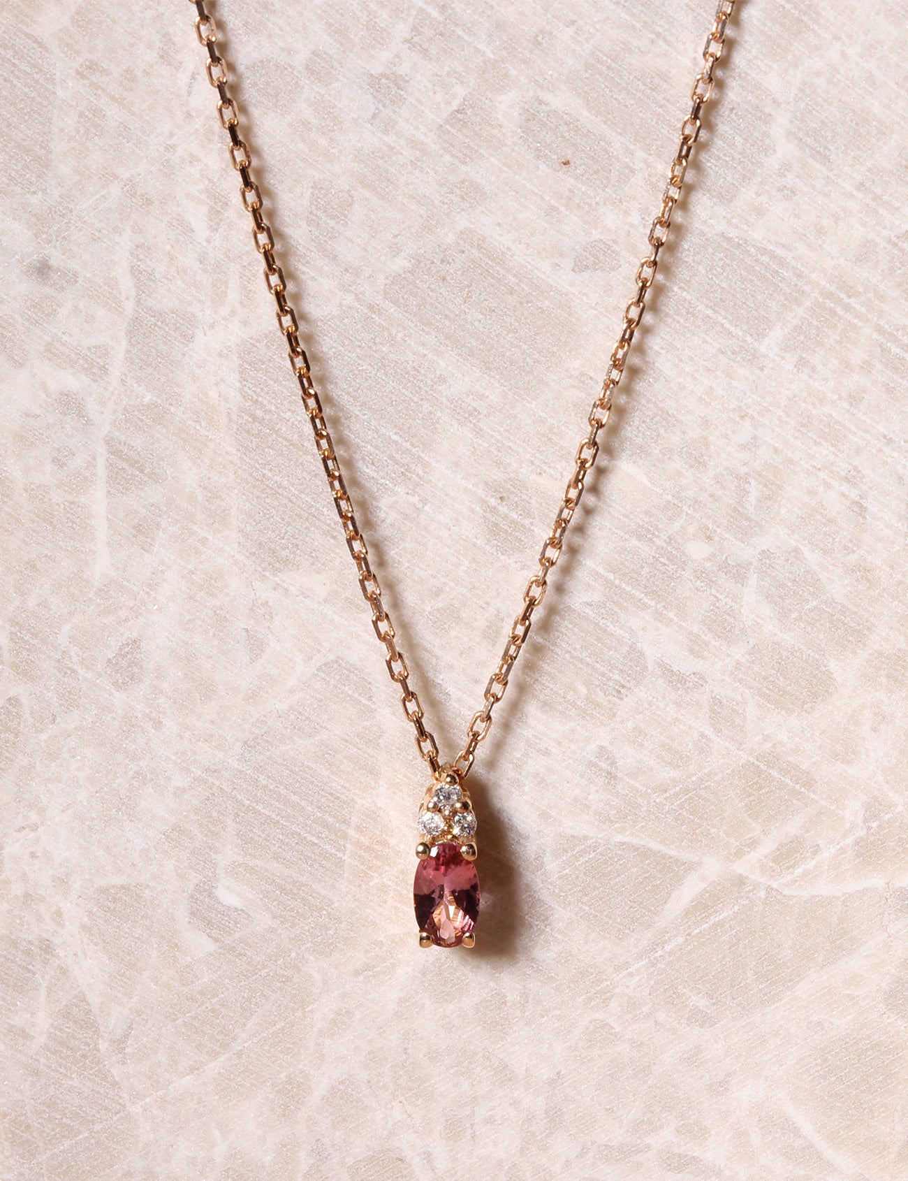 0,27 Karat Pırlantalı Turmalin Kolye