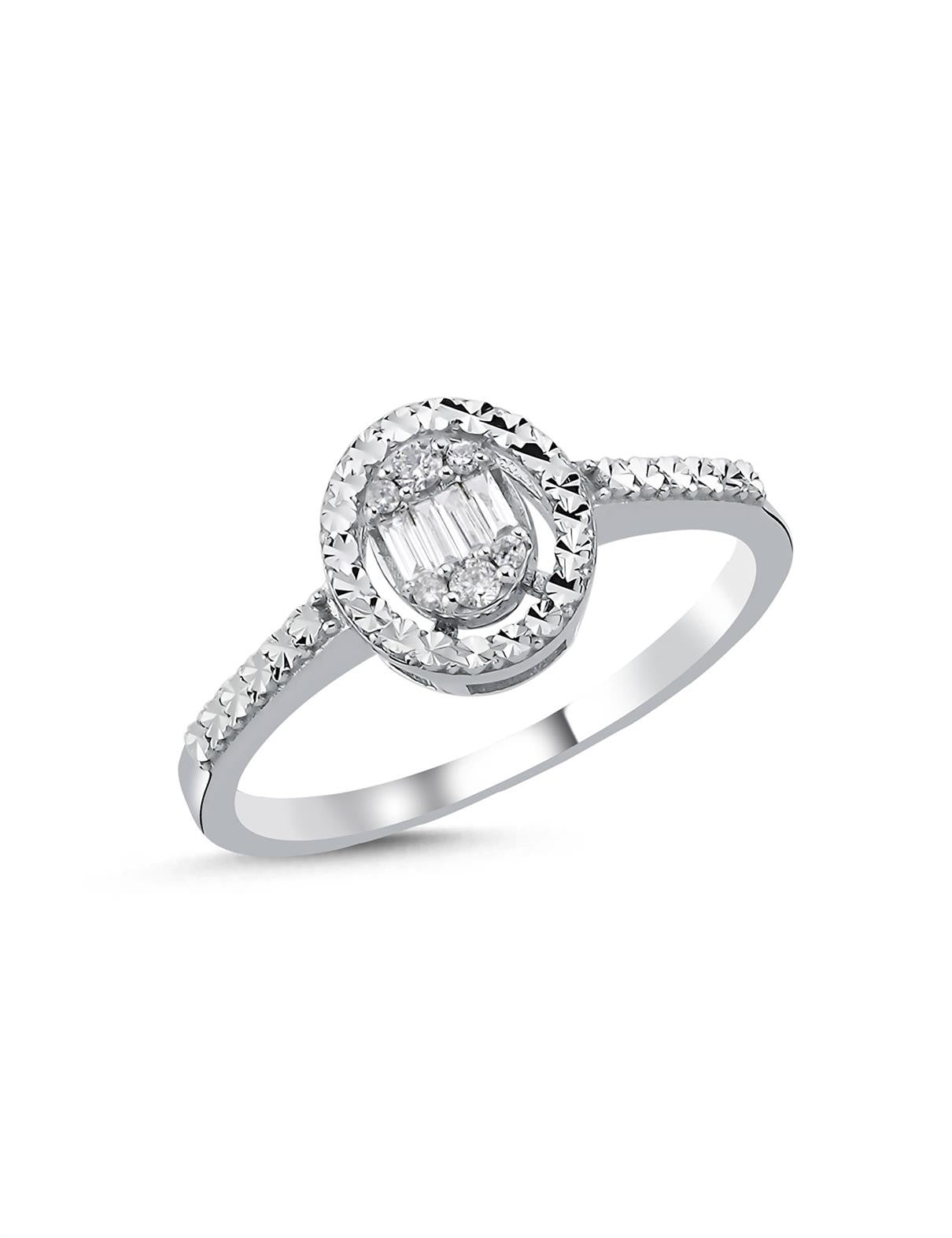 0,10 Karat Oval Kesim Baget Pırlanta Yüzük