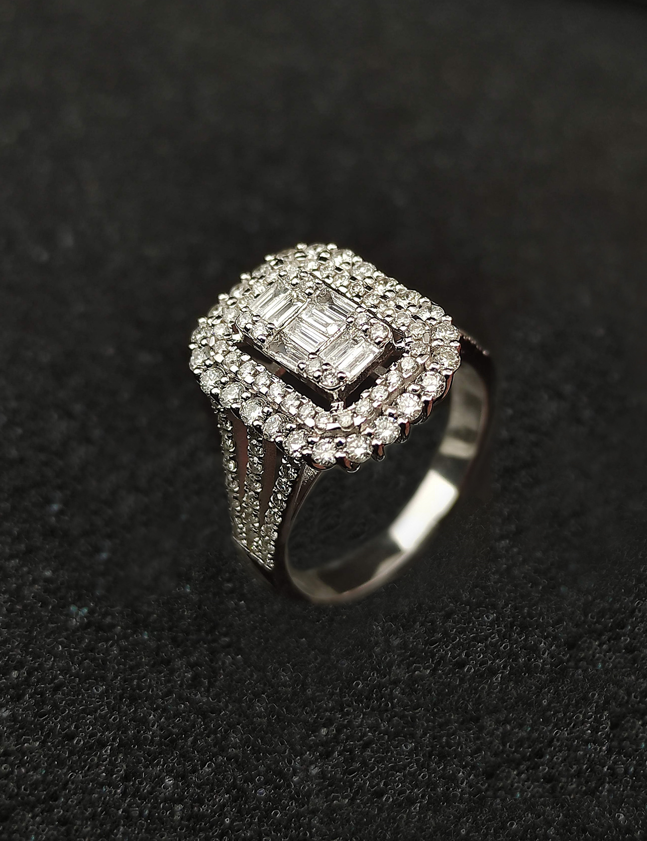 خاتم ألماس باغيت عيار 1.33 قيراط Ürün ana görseli