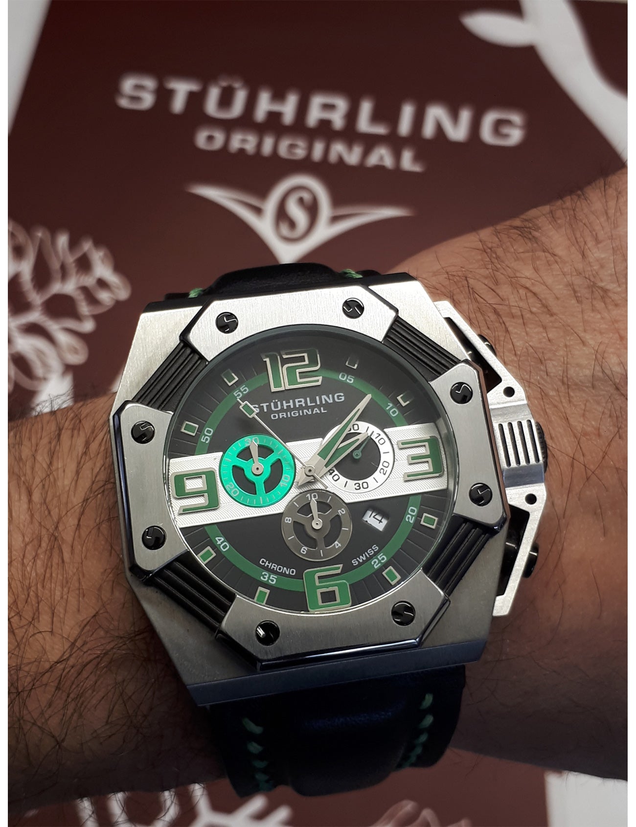 STÜHRLING Men's Quartz