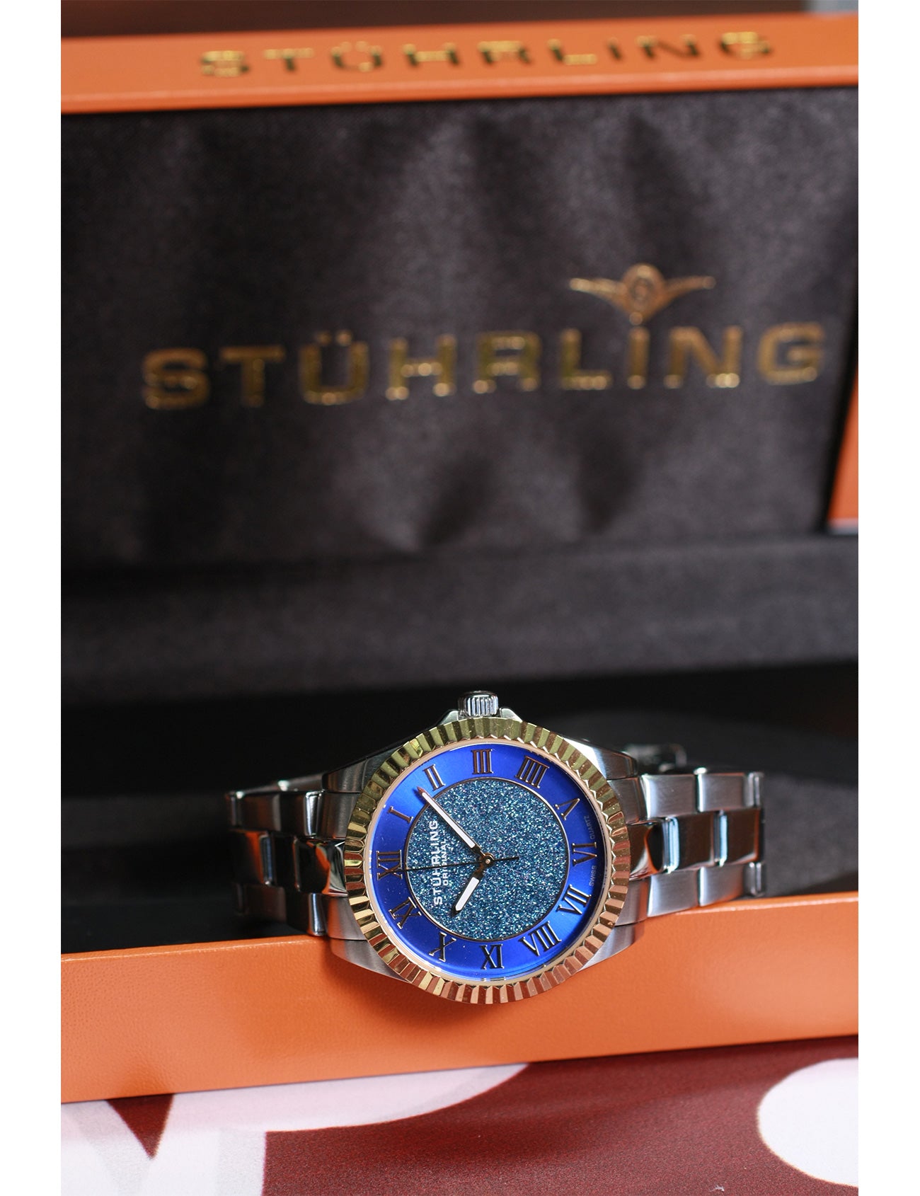 STÜHRLING Women's Diver