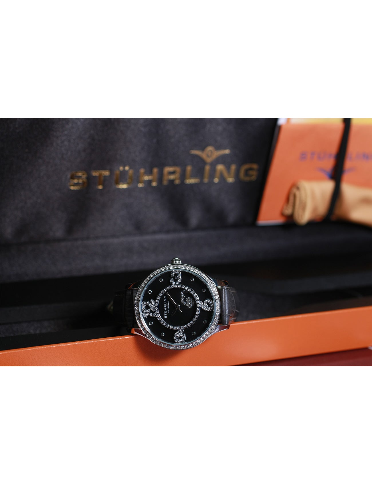 STÜHRLING Women's Quartz