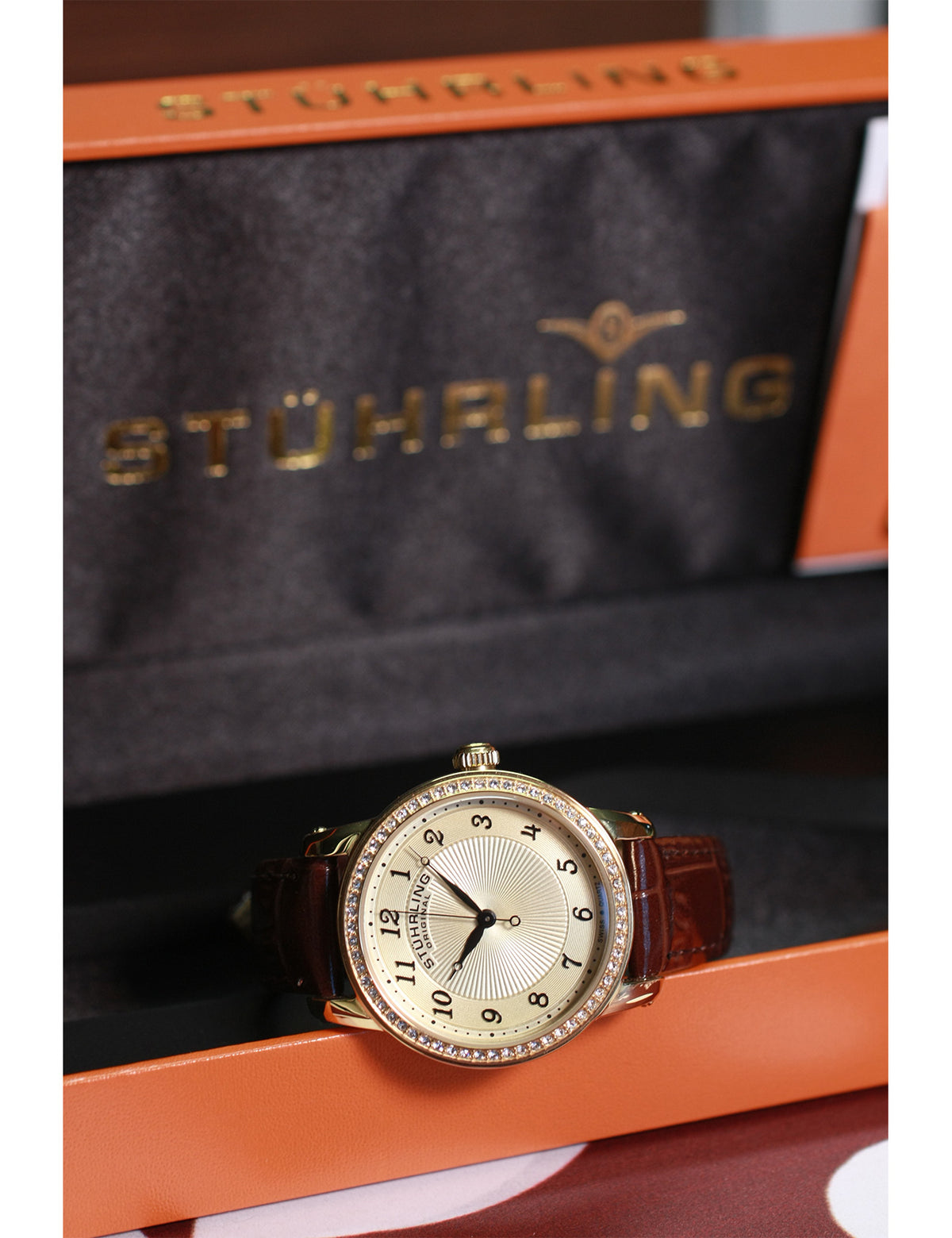 STÜHRLING Women's Quartz