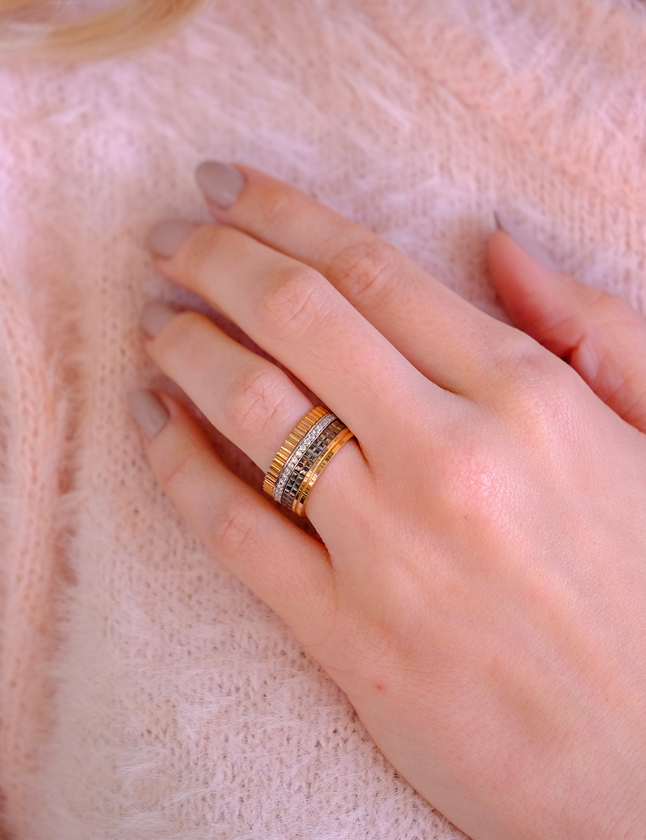 Three-Color Wedding Band 9mm Secondary image