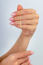 Kalpli Boomerang Altın Bileklik