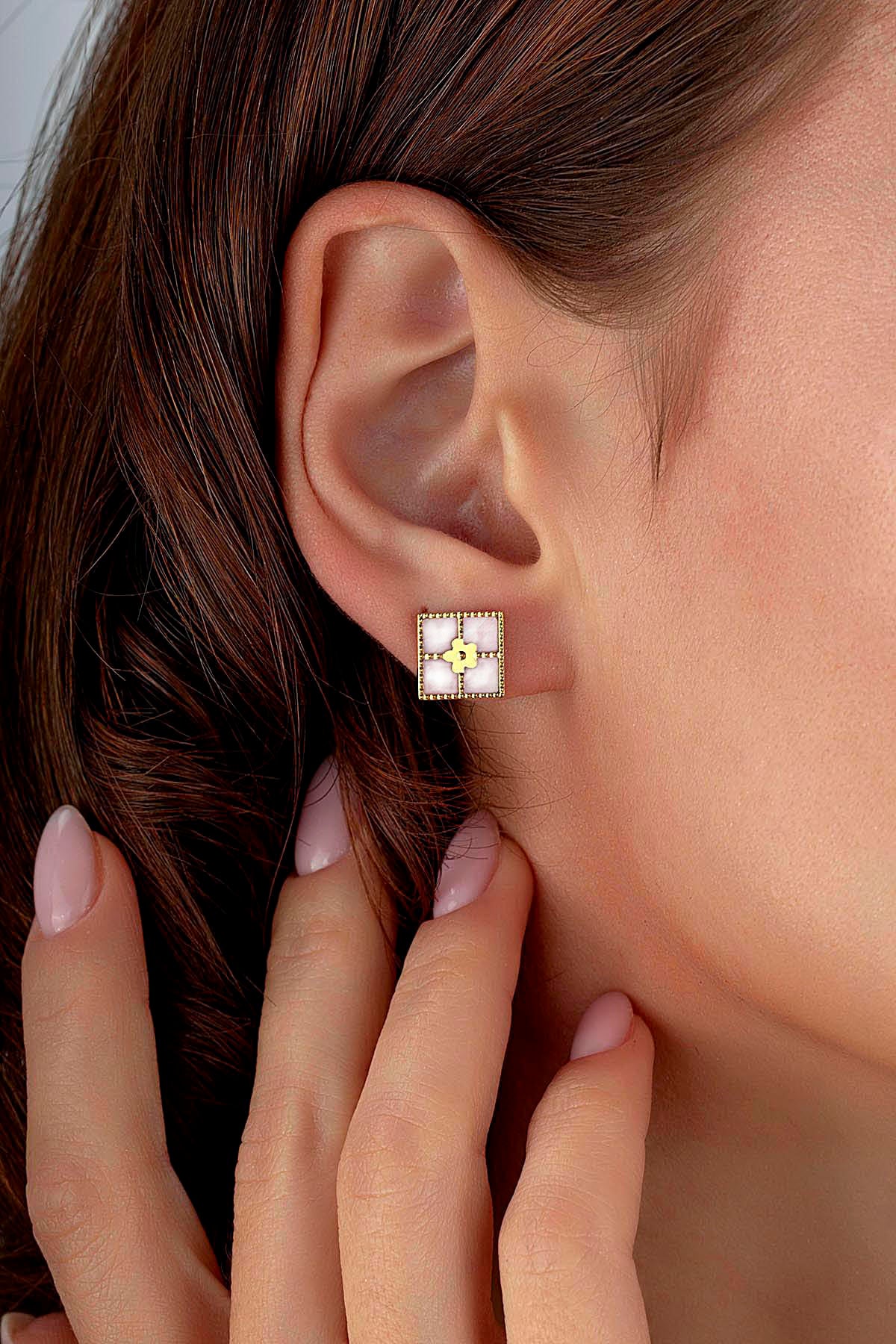 Beyaz Sedefli Dörtgen Altın Küpe Ürün ana görseli