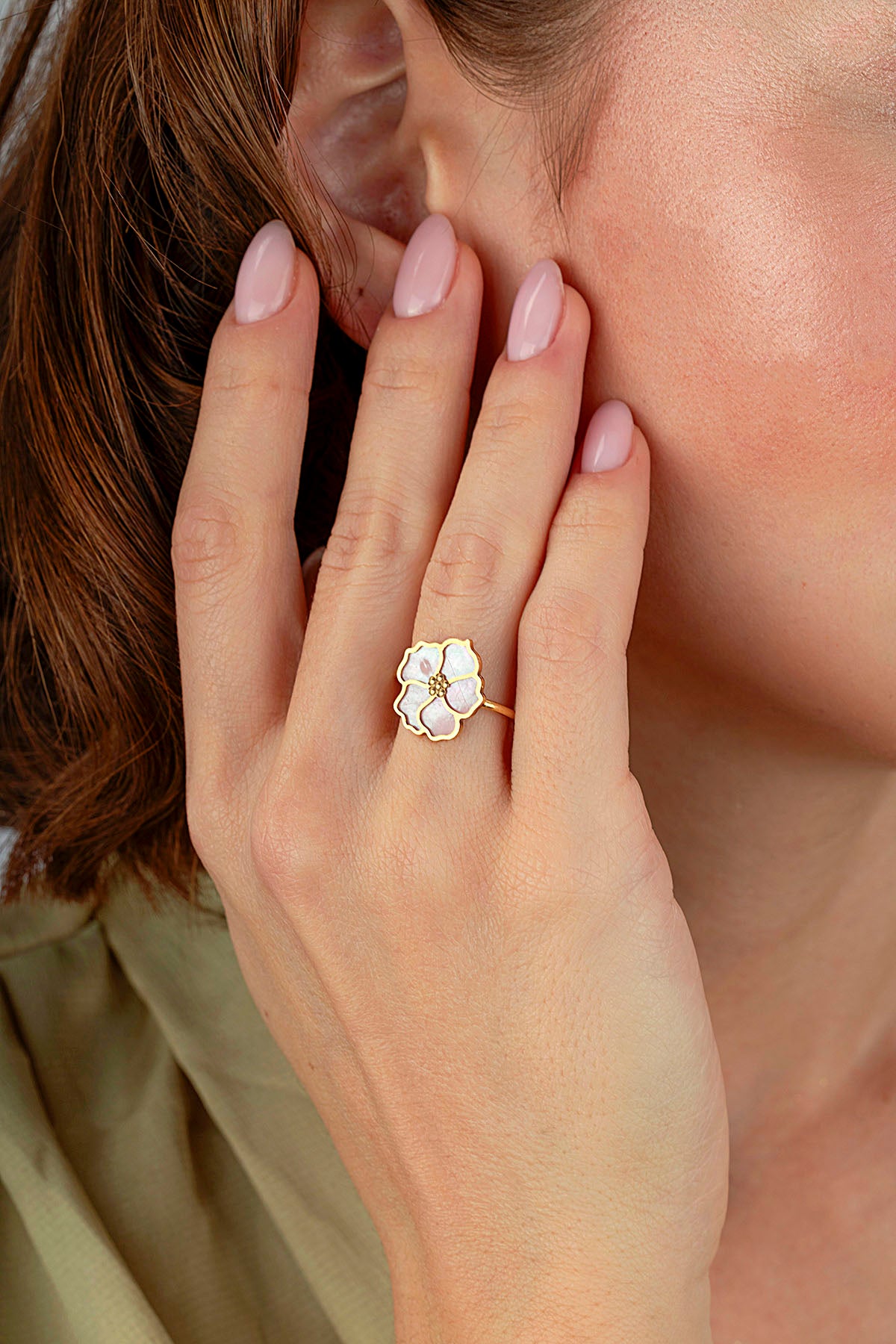 Pembe Sedefli Çiçek İtalyan Altın Yüzük