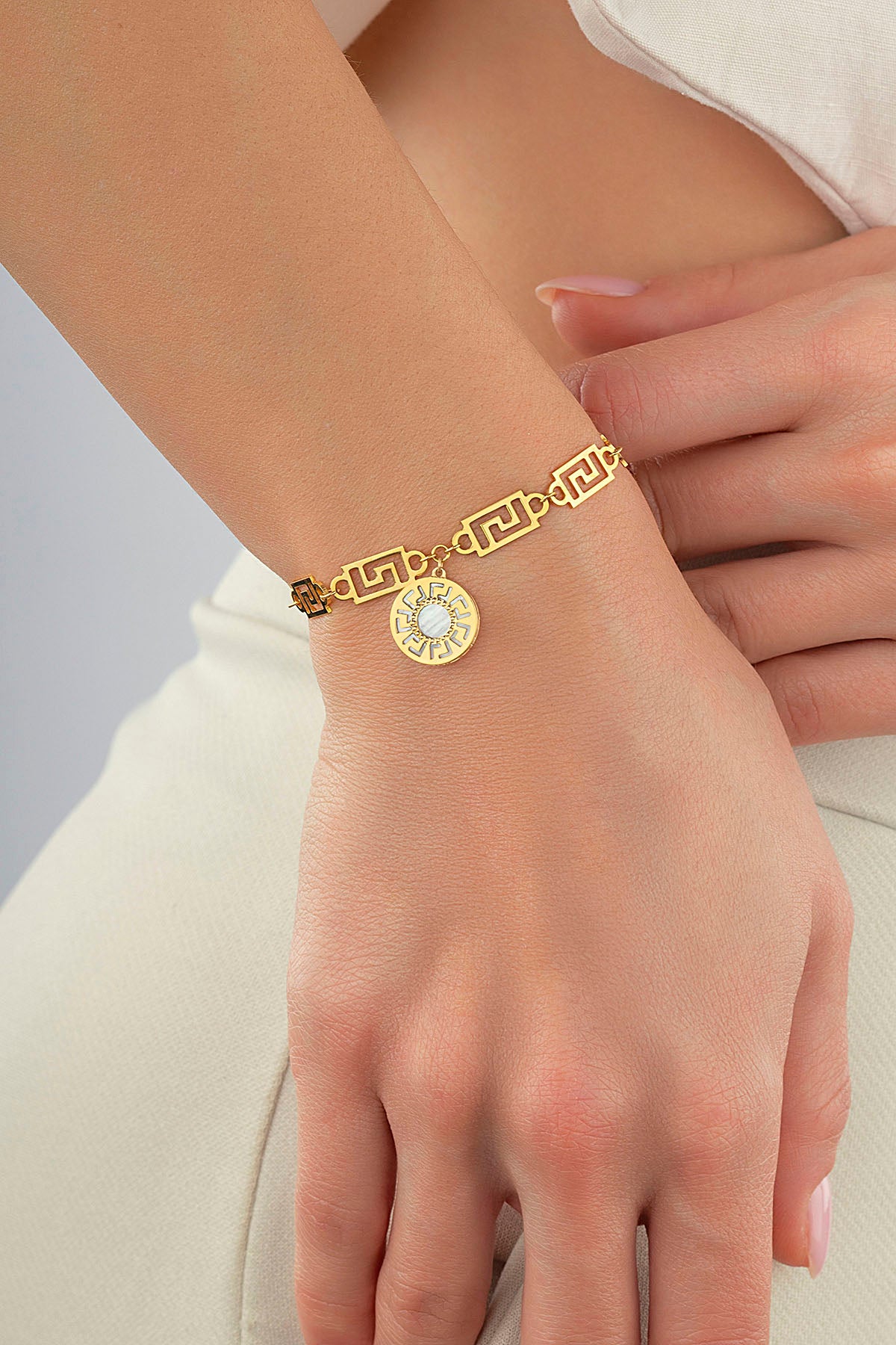 Çift Taraflı Mavi Beyaz Sedefli Altın Bileklik