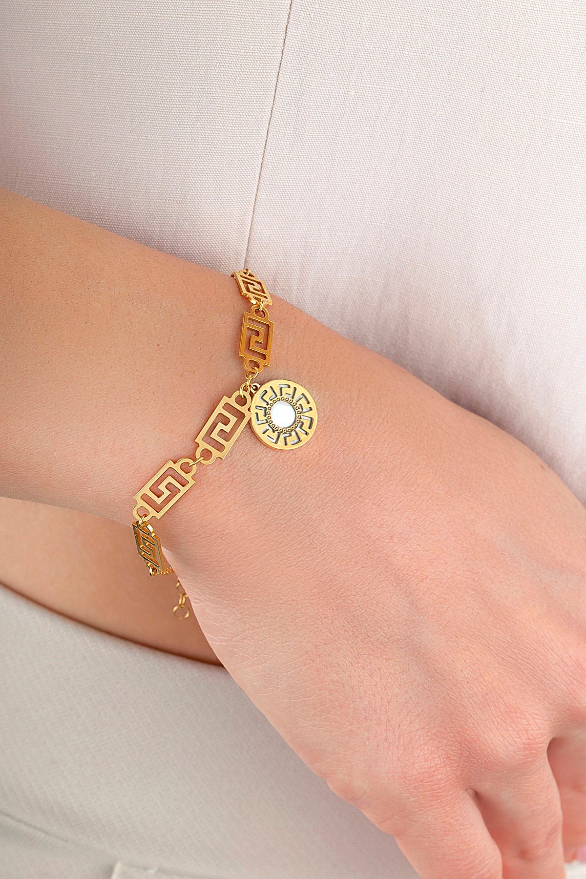 Çift Taraflı Mavi Beyaz Sedefli Altın Bileklik