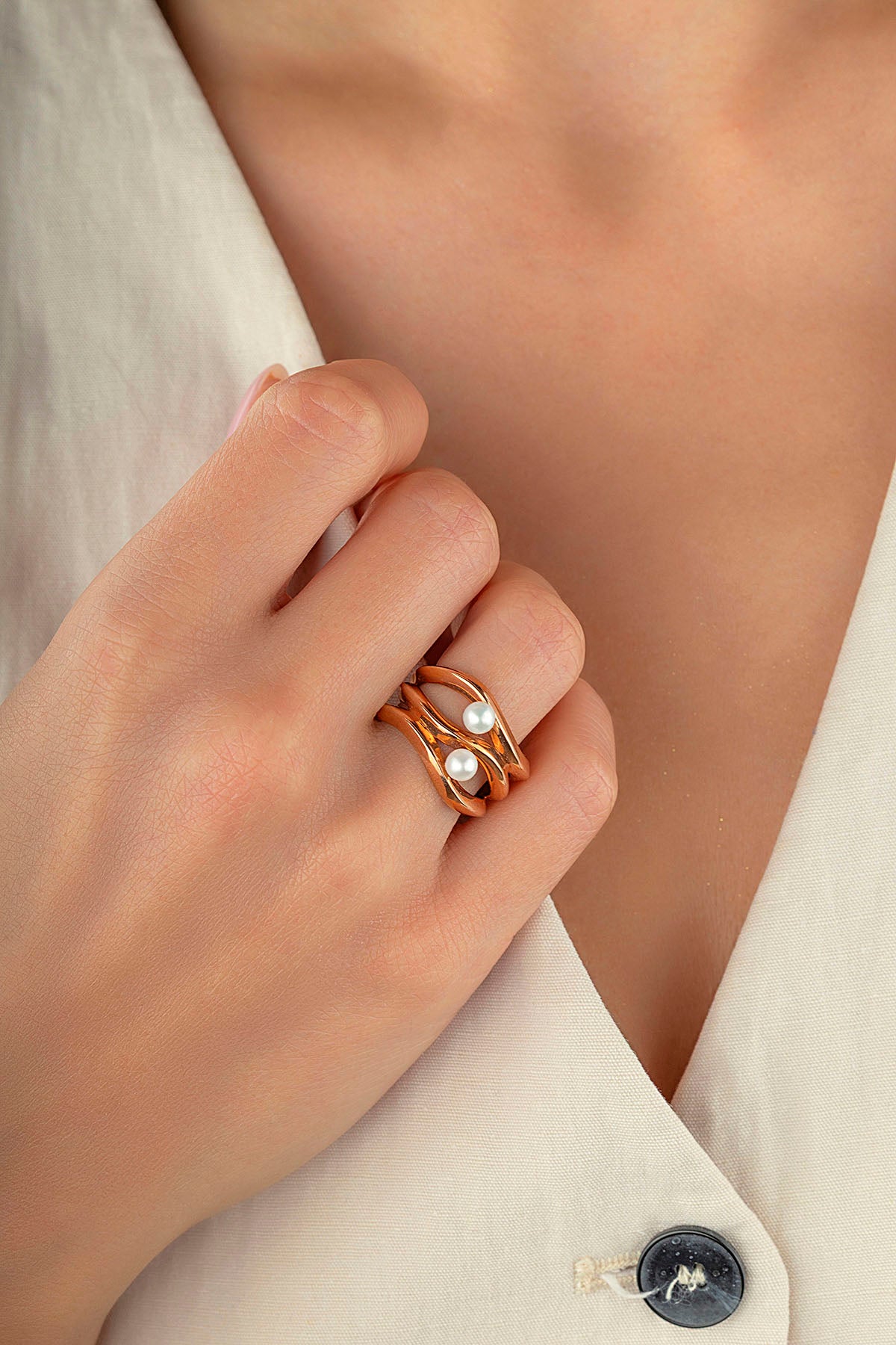 Beyaz İncili Rose Altın Yüzük Ürün ana görseli