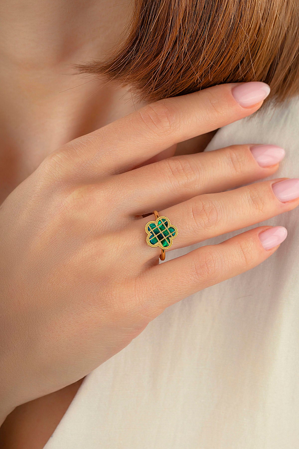 Yeşil Sedefli Çiçek Kafes Altın Yüzük