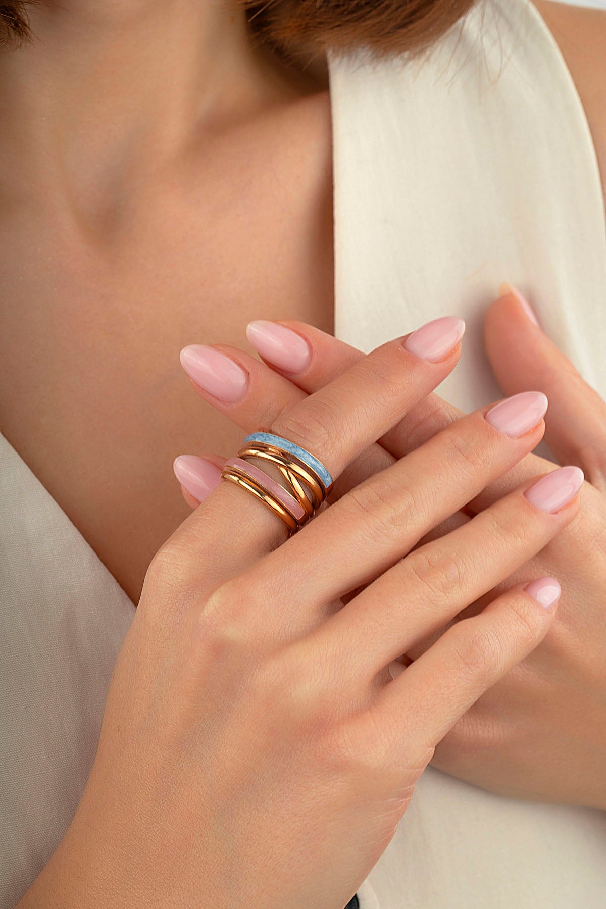 Mineli Altın Yüzük Ürün ana görseli