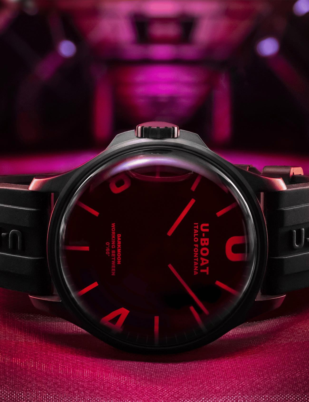 U-BOAT 8466/D Erkek Kol Saati