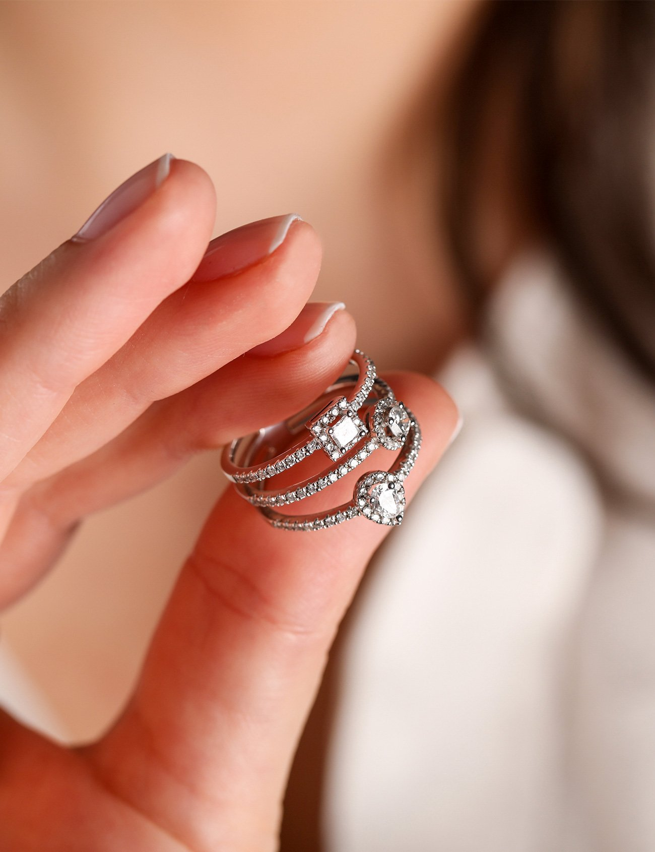 1,02 Karat Sırataşlı Pırlanta Yüzük Ürün ana görseli