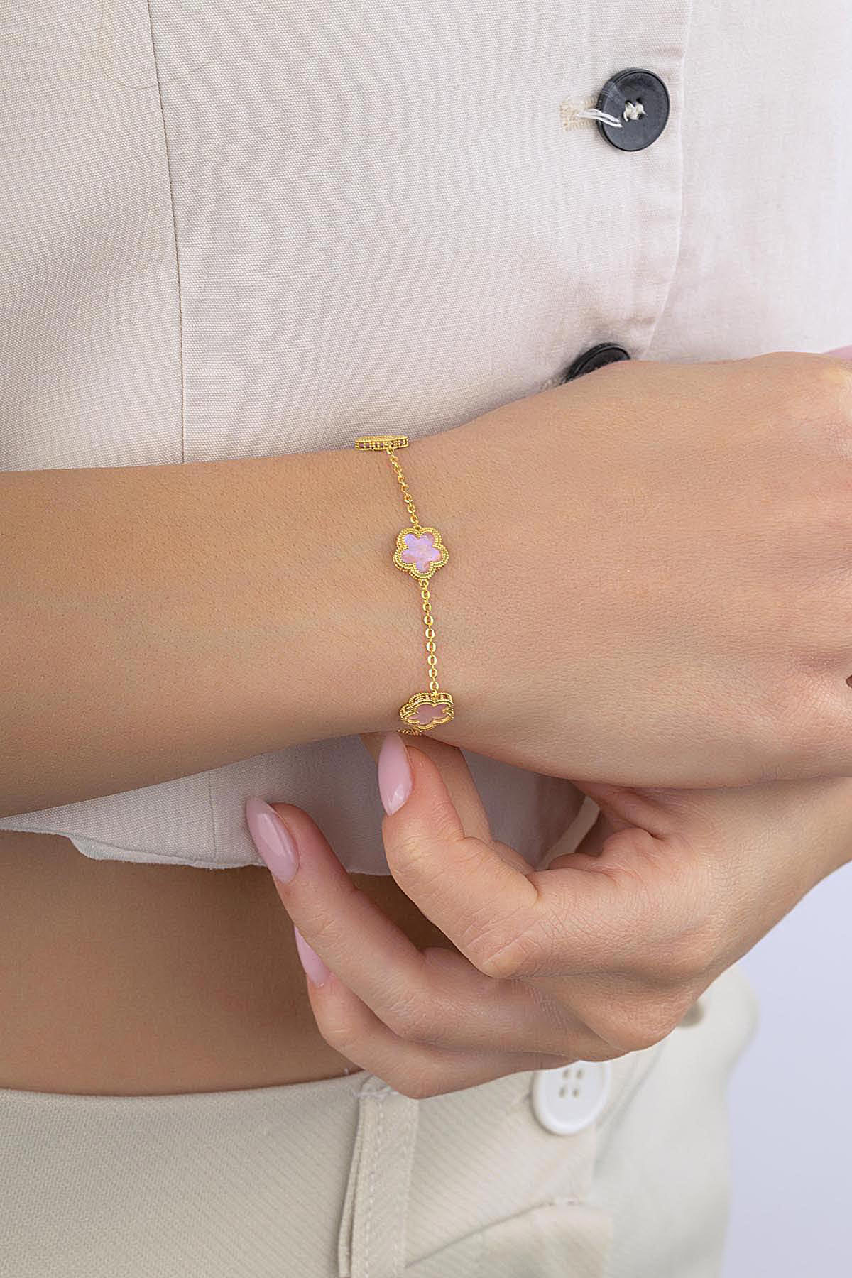 Çift Taraflı Pembe Beyaz Sedefli 3 Çiçek Altın Bileklik Ürün ana görseli