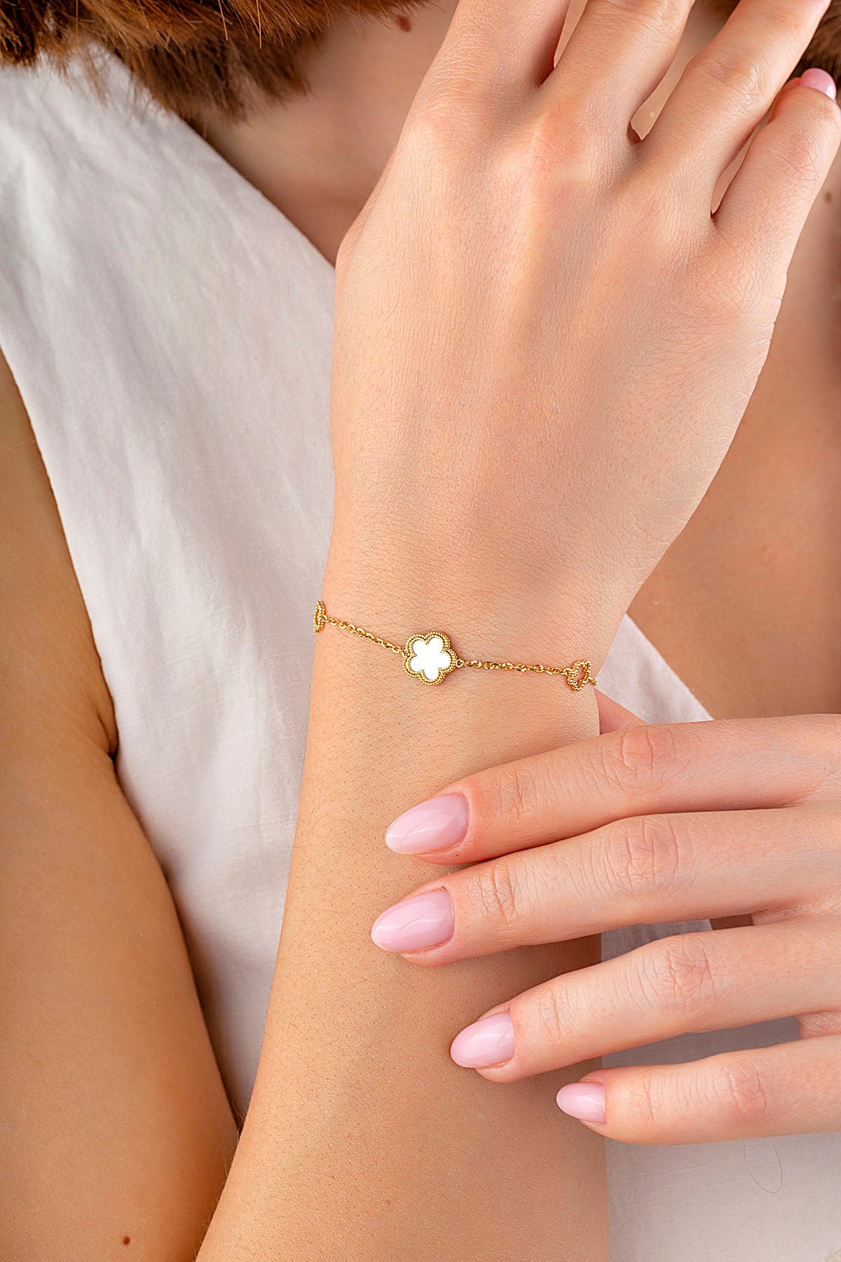 Çift Taraflı Yeşil Beyaz Sedefli Çiçek Altın Bileklik