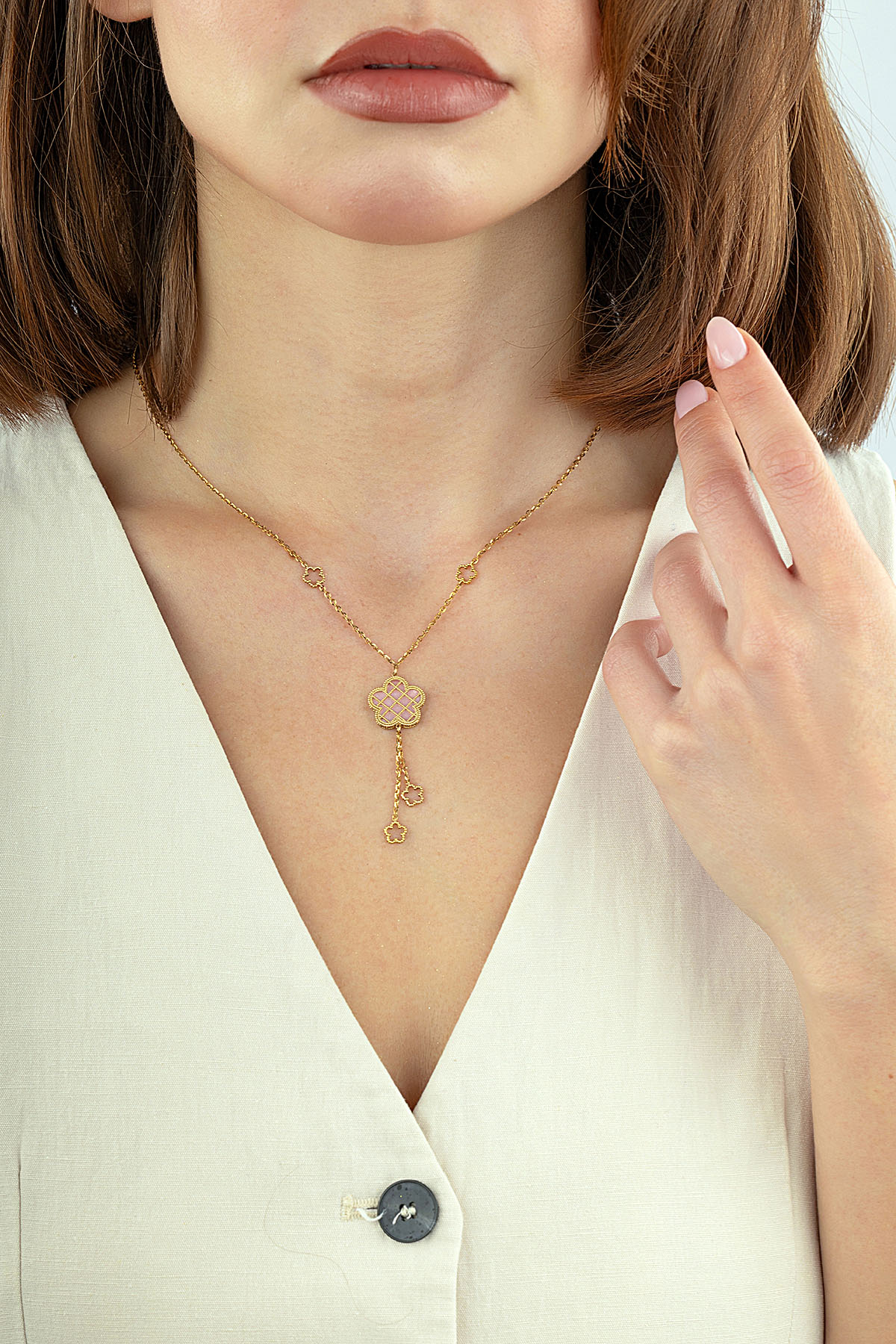 Çift Taraflı Pembe Beyaz Çiçek Sallantılı Altın Kolye Ürün ana görseli