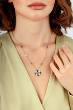 Mavi Beyaz Sedefli Reelist Çiçek İtalyan Altın Kolye