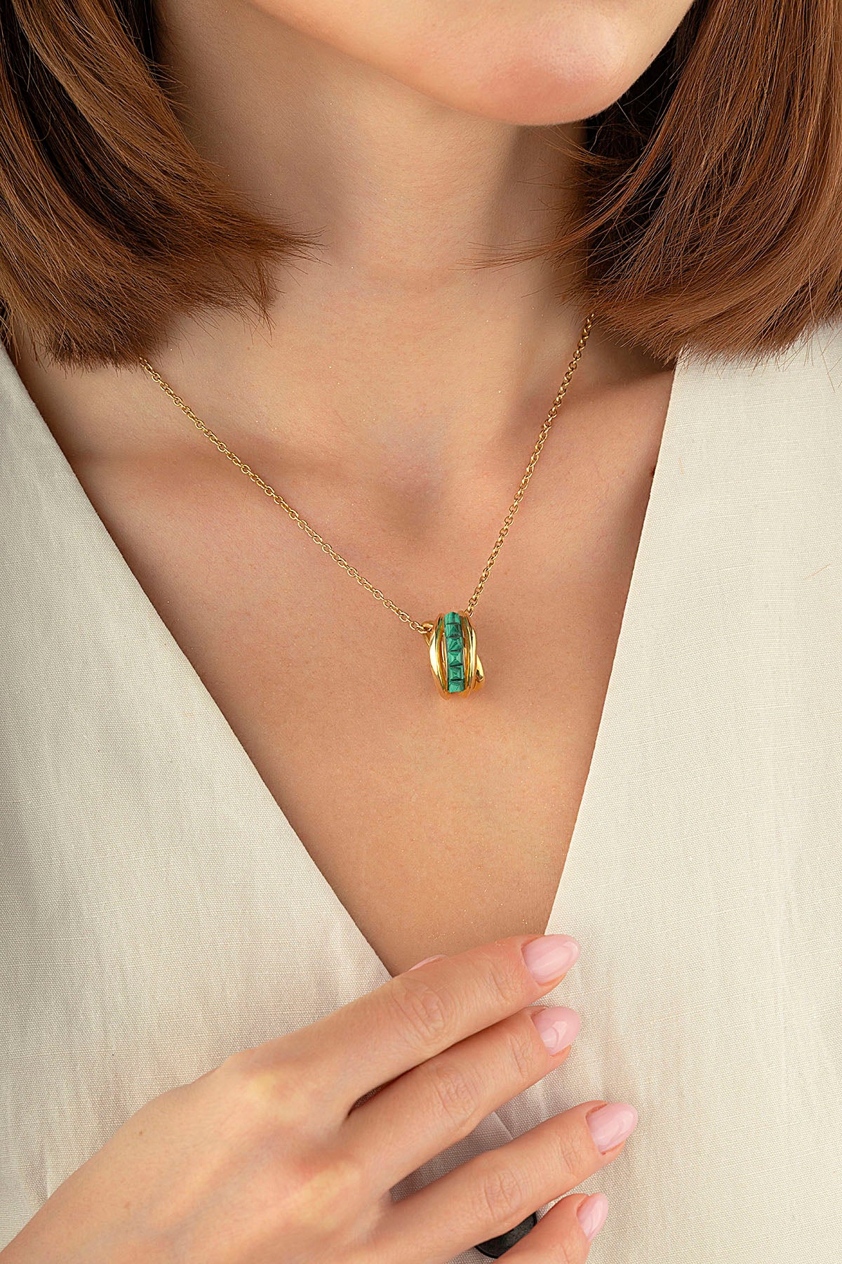 Malahit Taşlı Altın Kolye