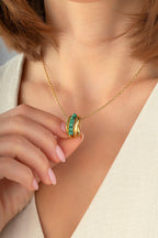 Malahit Taşlı Altın Kolye