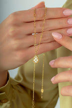 Çift Taraflı Gri Beyaz Sedefli Kafesli Damla Altın Kolye