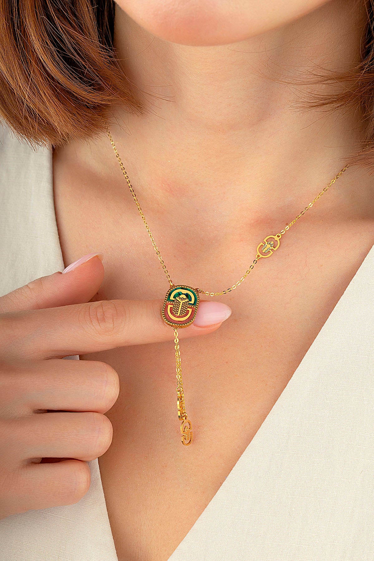 İtalyan Tasarım Taşlı Sallantalı Altın Kolye