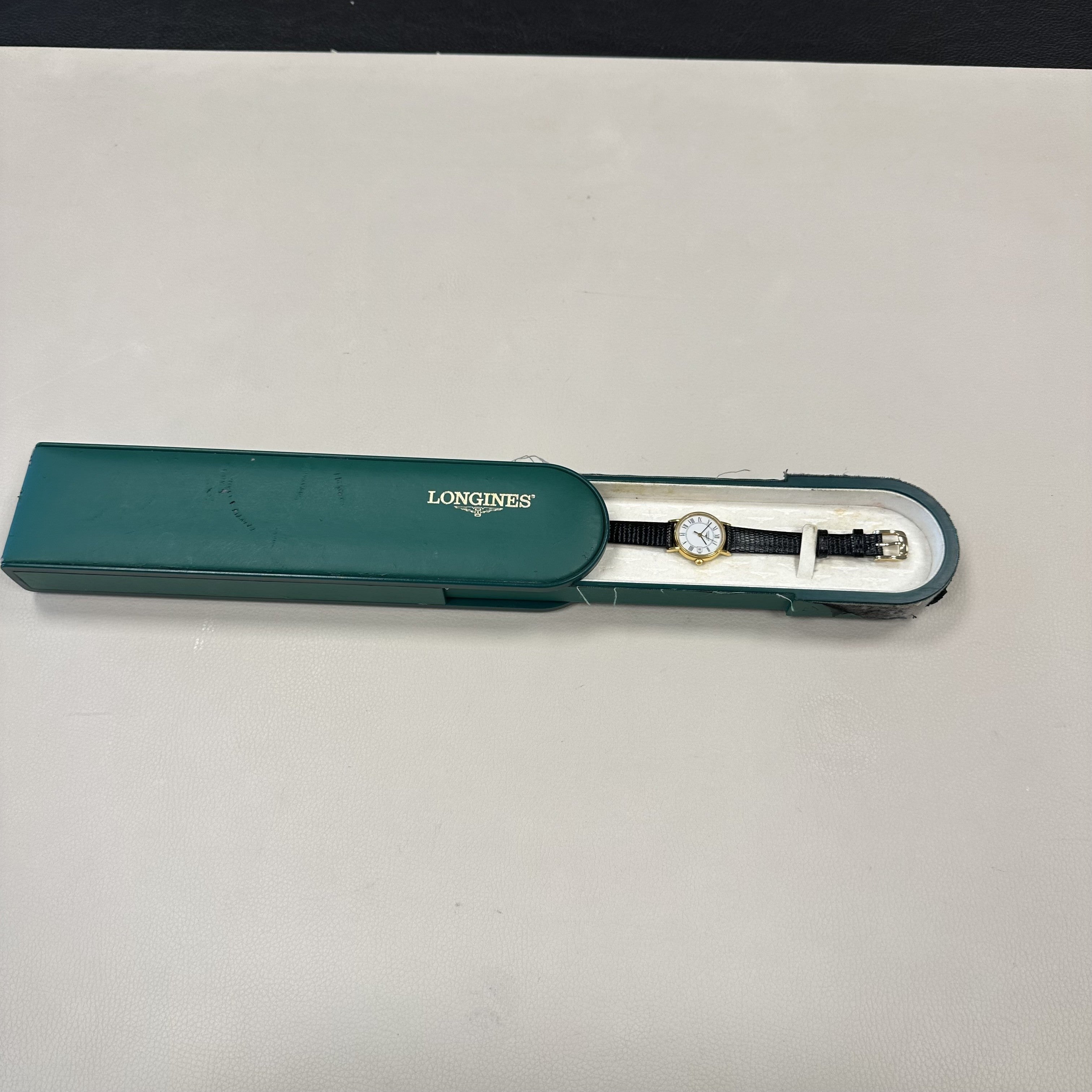 LONGINES L4.136.2 Classic Lady Kadın Saati