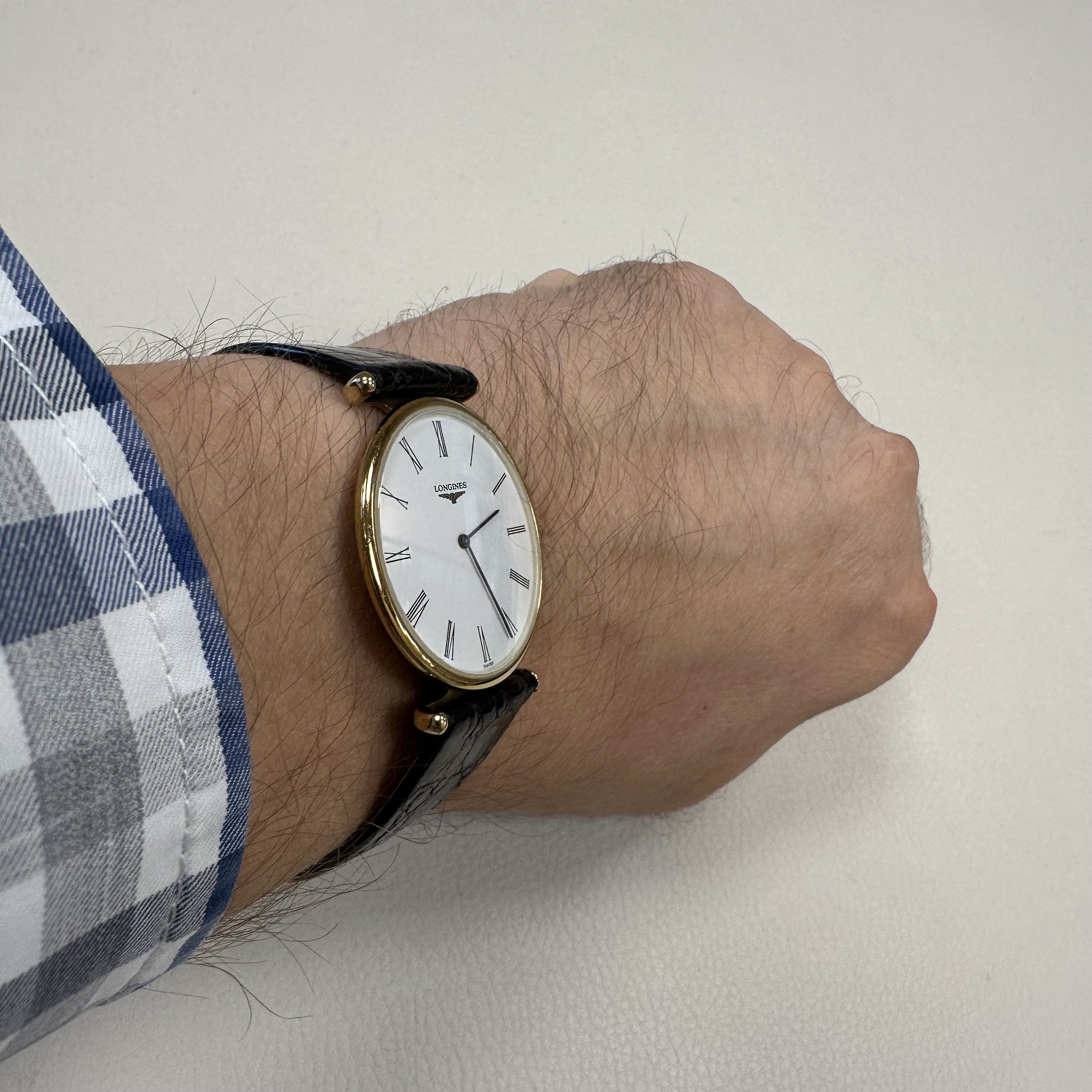 LONGINES L4.635.2 Le Grande Classic Quartz Erkek Kol Saati