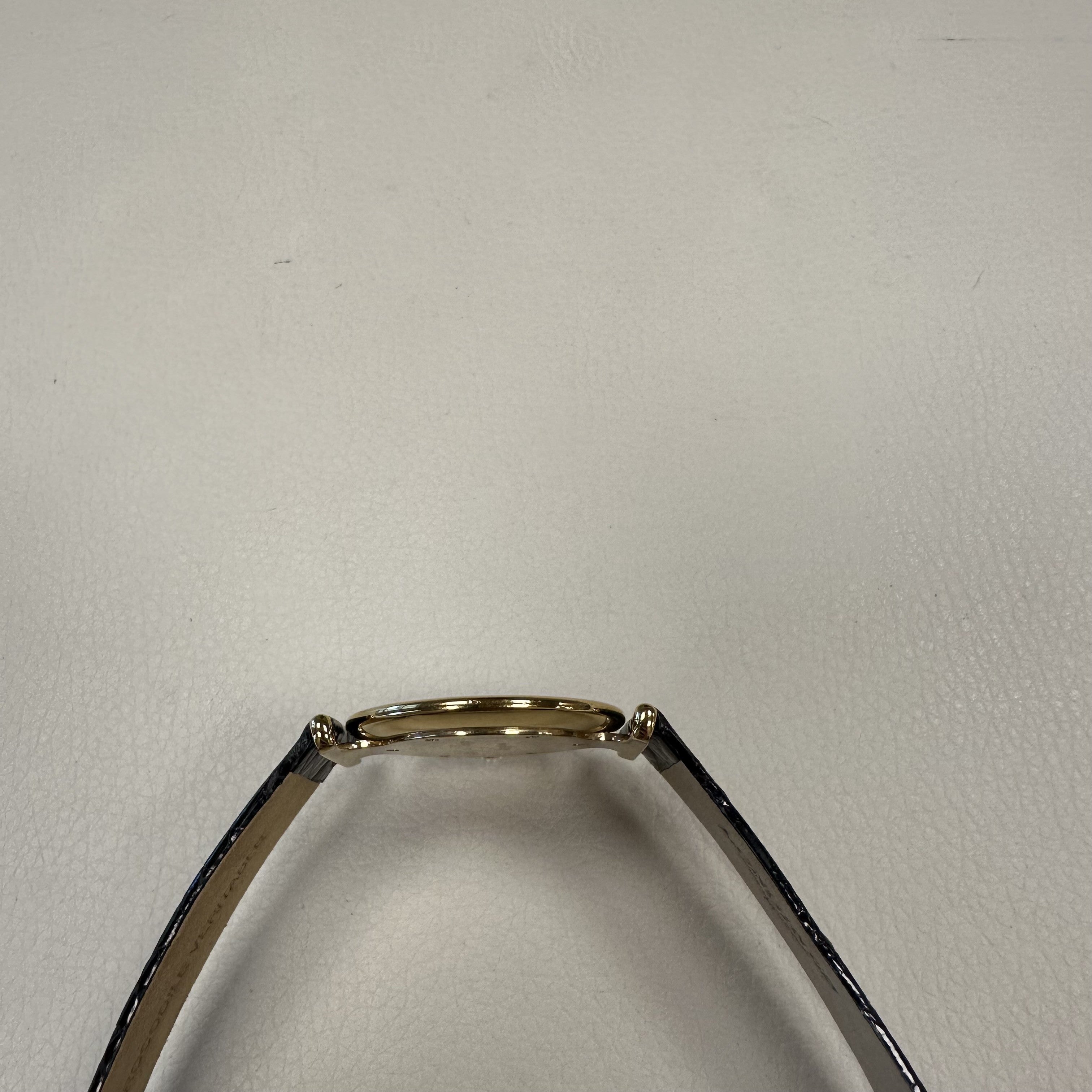 LONGINES L4.635.2 Le Grande Classic Quartz Erkek Kol Saati