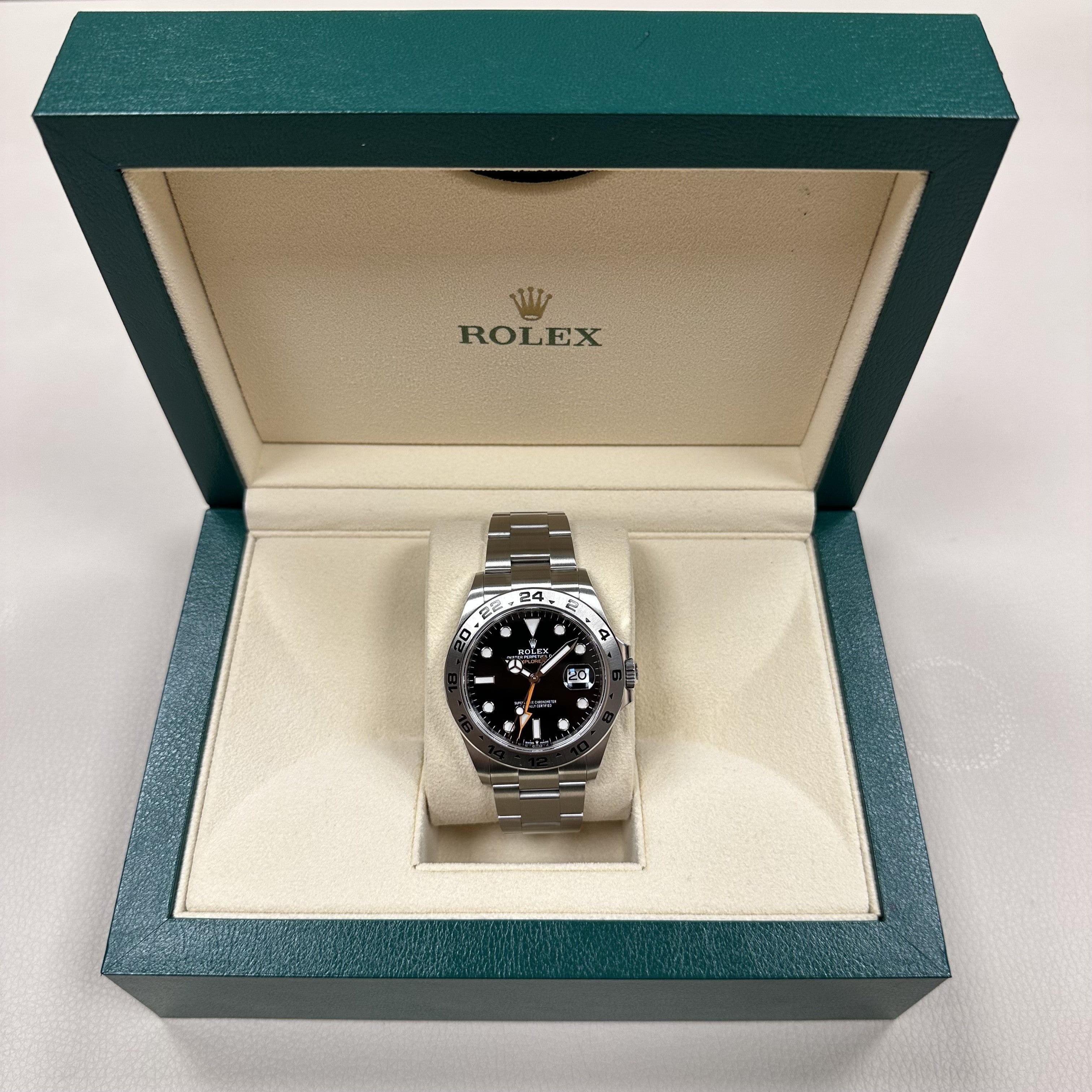 ROLEX 226570 Oyster Perpetual Prefessional Explorer II Erkek Saati