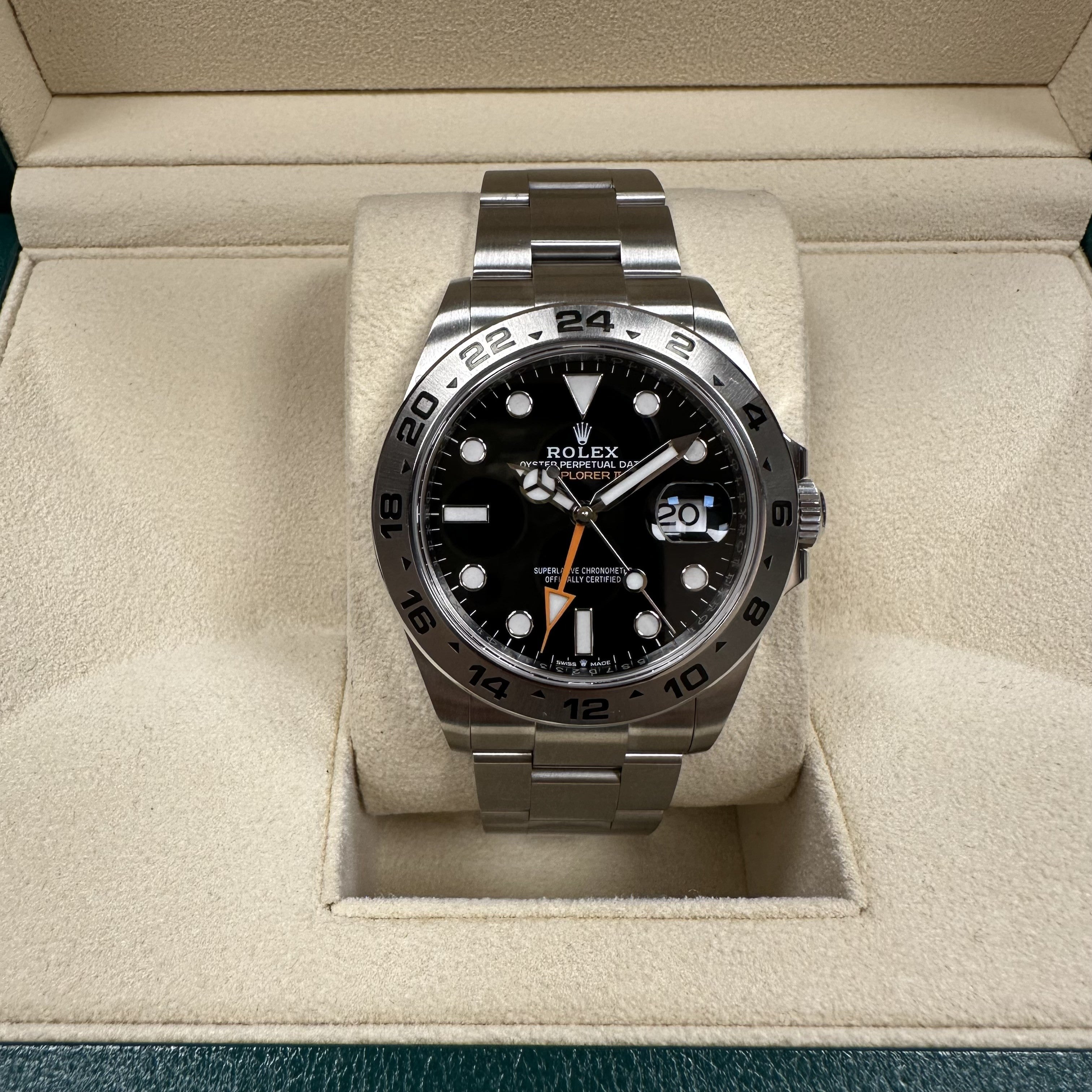 ROLEX 226570 Oyster Perpetual Prefessional Explorer II Erkek Saati