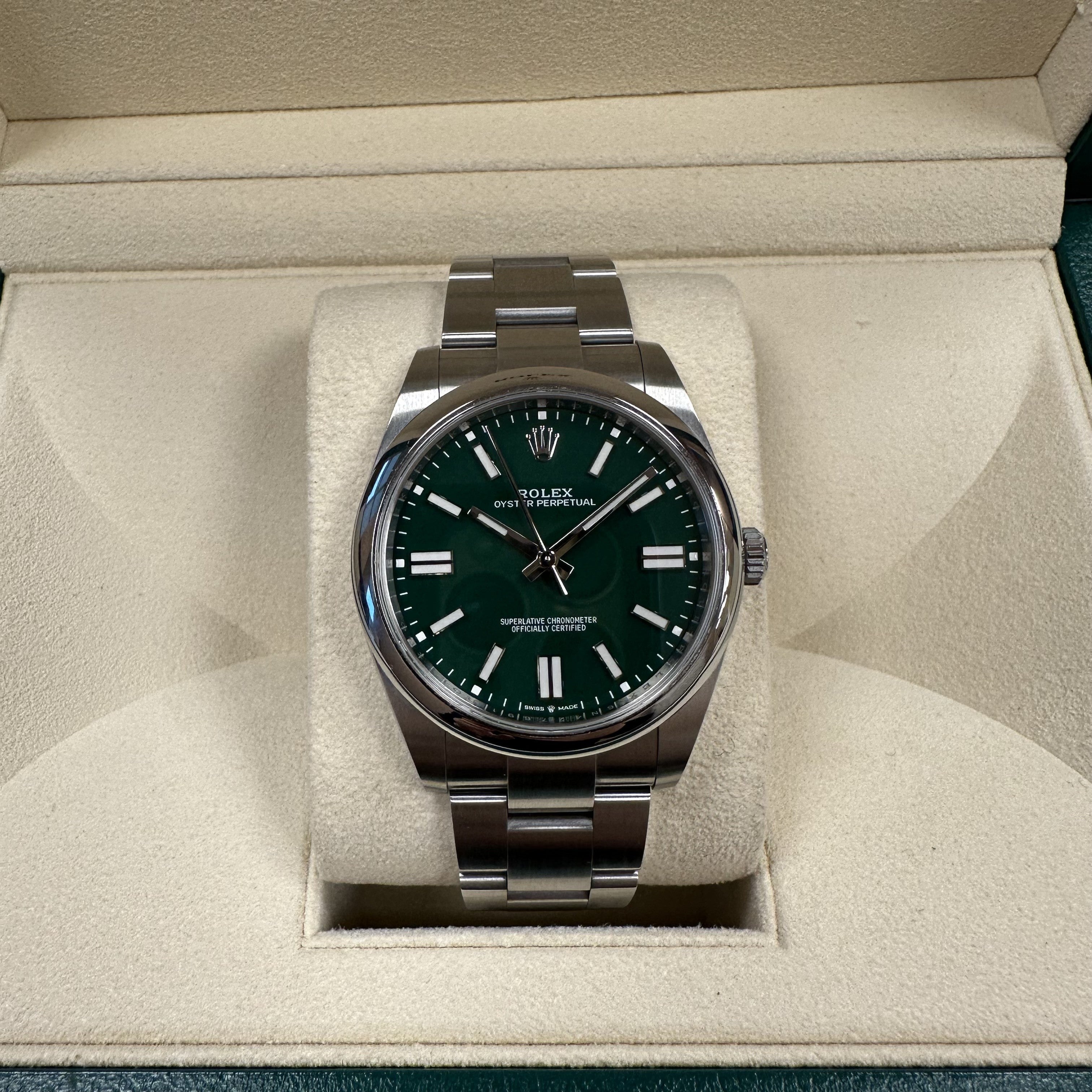 ROLEX 124300 Oyster Perpetual Oyster Perpetual Erkek Saati